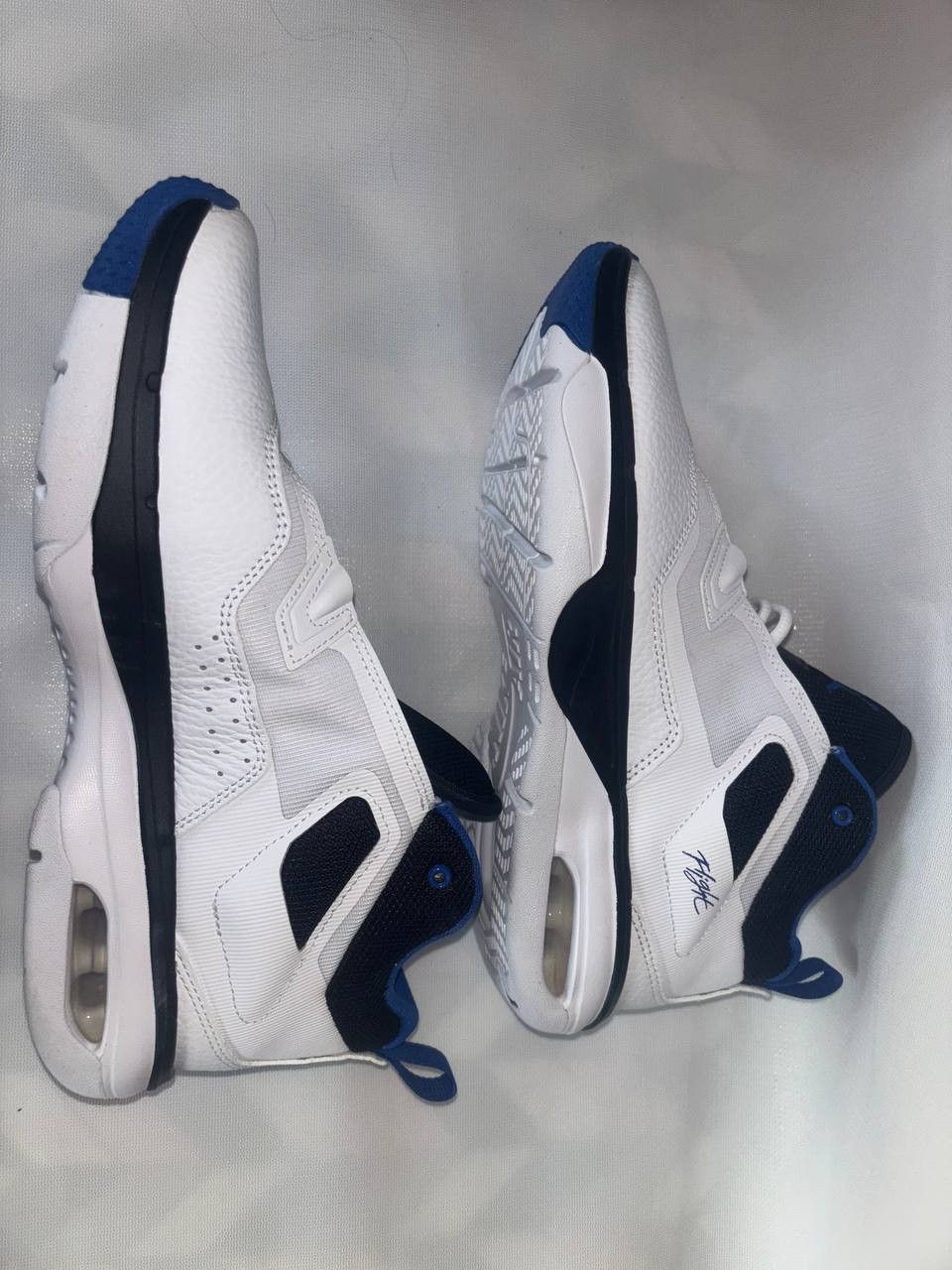 Nike Men's sneakers Nike Jordan Stay Loyal 3 FB1396-100 Size US 8.5 / EU 41-42 - 7 Thumbnail