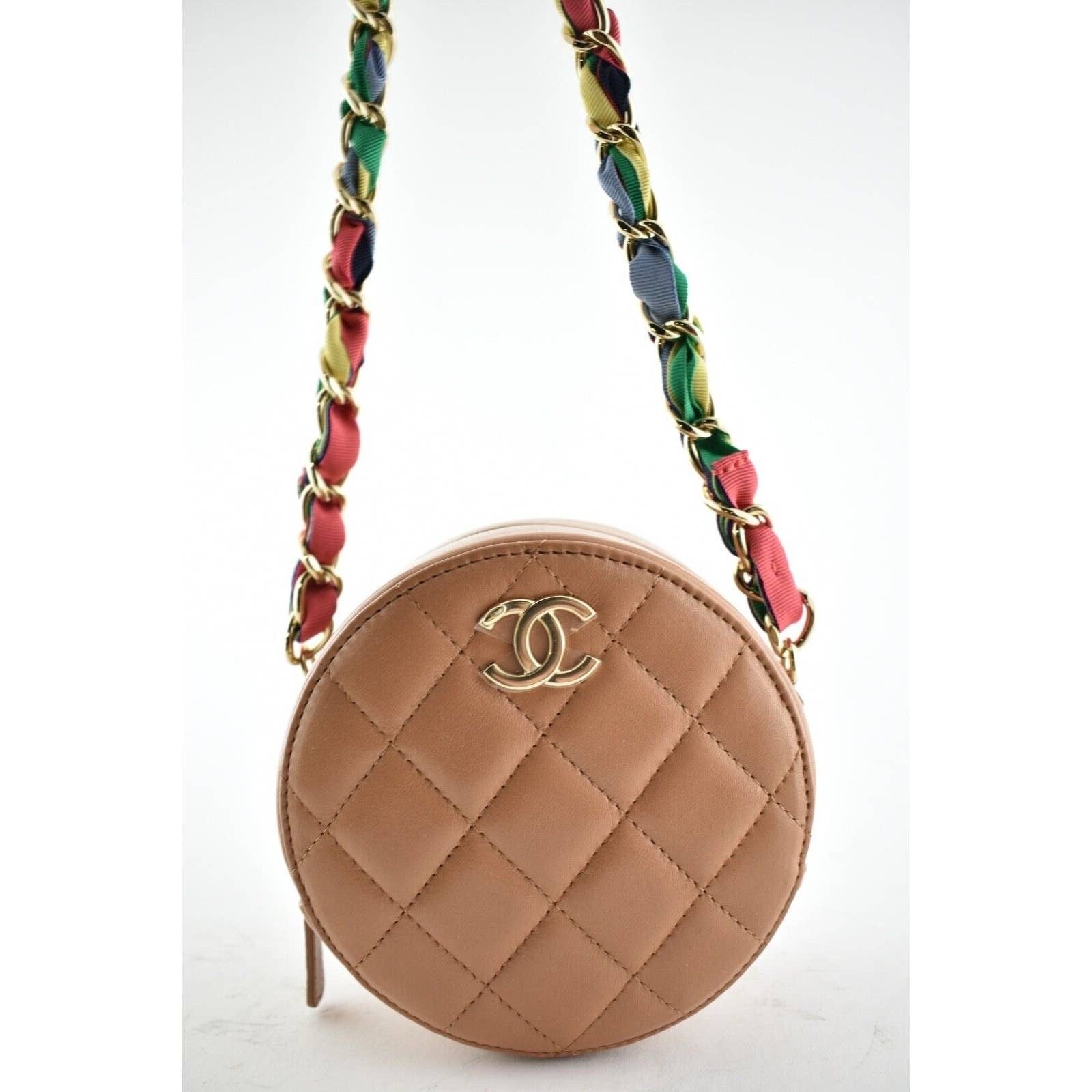 Chanel Chanel Round Clutch On Chain CC Shoulder Crossbody Bag Size ONE SIZE - 5 Thumbnail