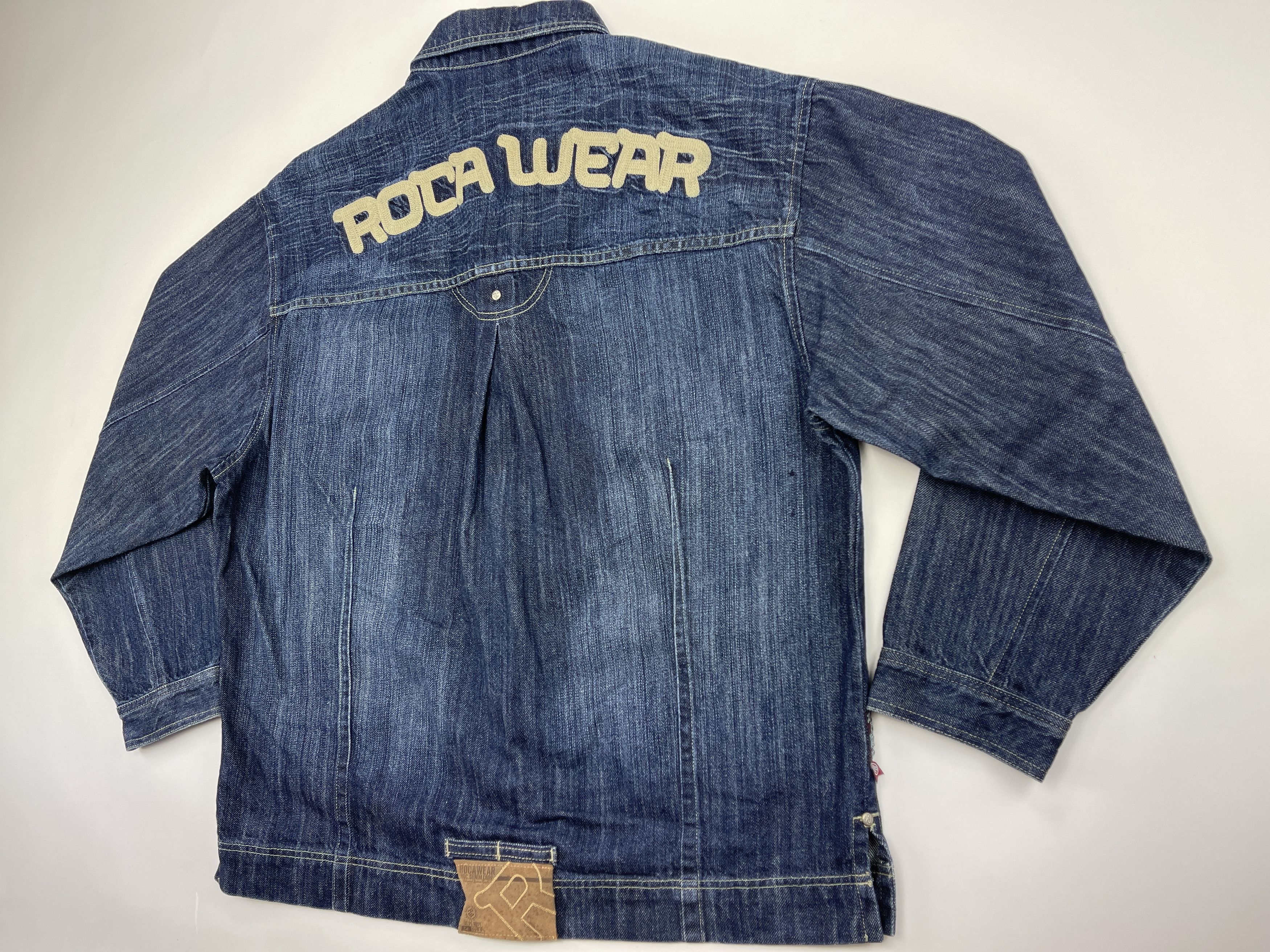 Rocawear Rocawear jacket, blue, vintage Roca Wear denim jacket, 90s L Size US L / EU 52-54 / 3 - 9 Thumbnail