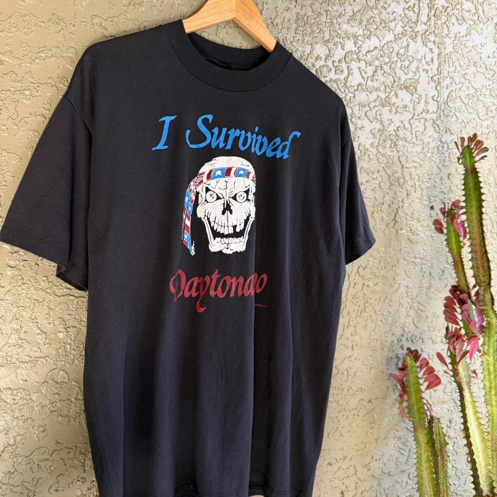 Other Vintage I Survived Daytona 1990 Skull Men's XL Tee Size US XL / EU 56 / 4 - 5 Thumbnail