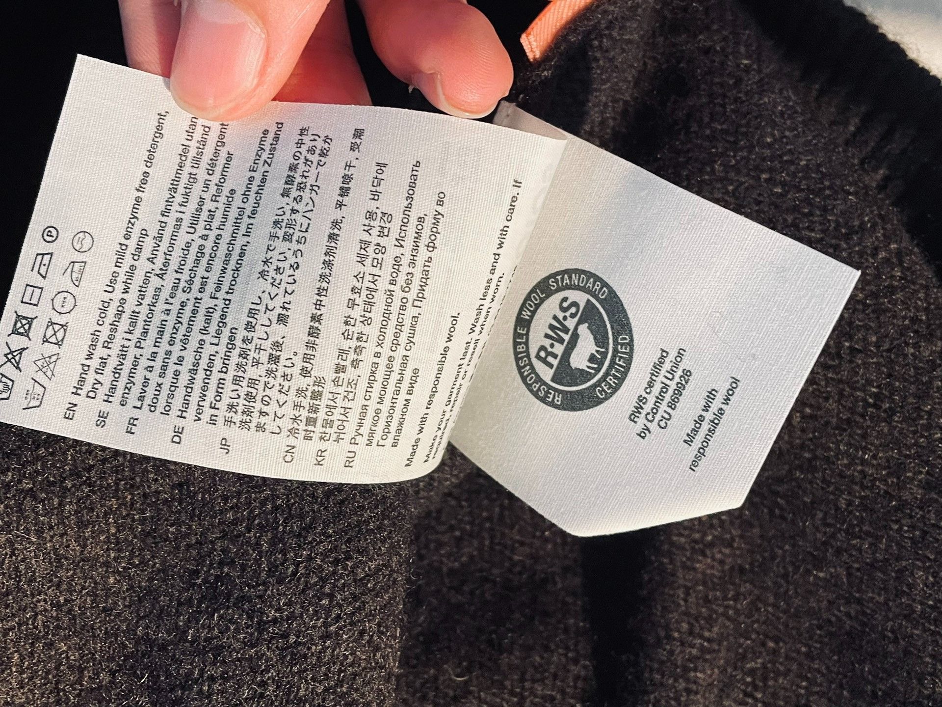 Acne Studios acne studios V-neck sweater 2501-Nextarrow Size US L / EU 52-54 / 3 - 7 Thumbnail