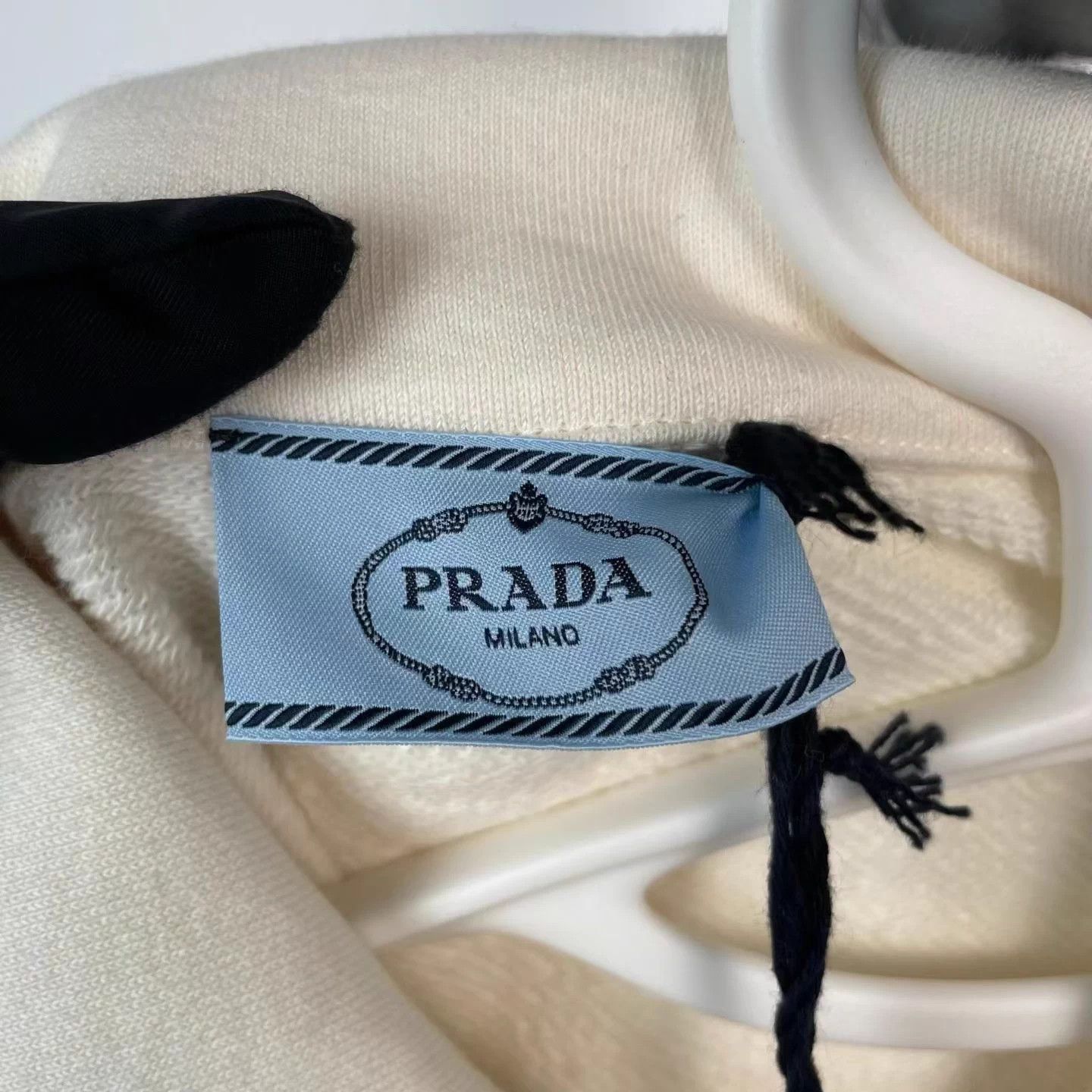 Prada Prada long-sleeve pullover XS Size XS / US 0-2 / IT 36-38 - 2 Thumbnail