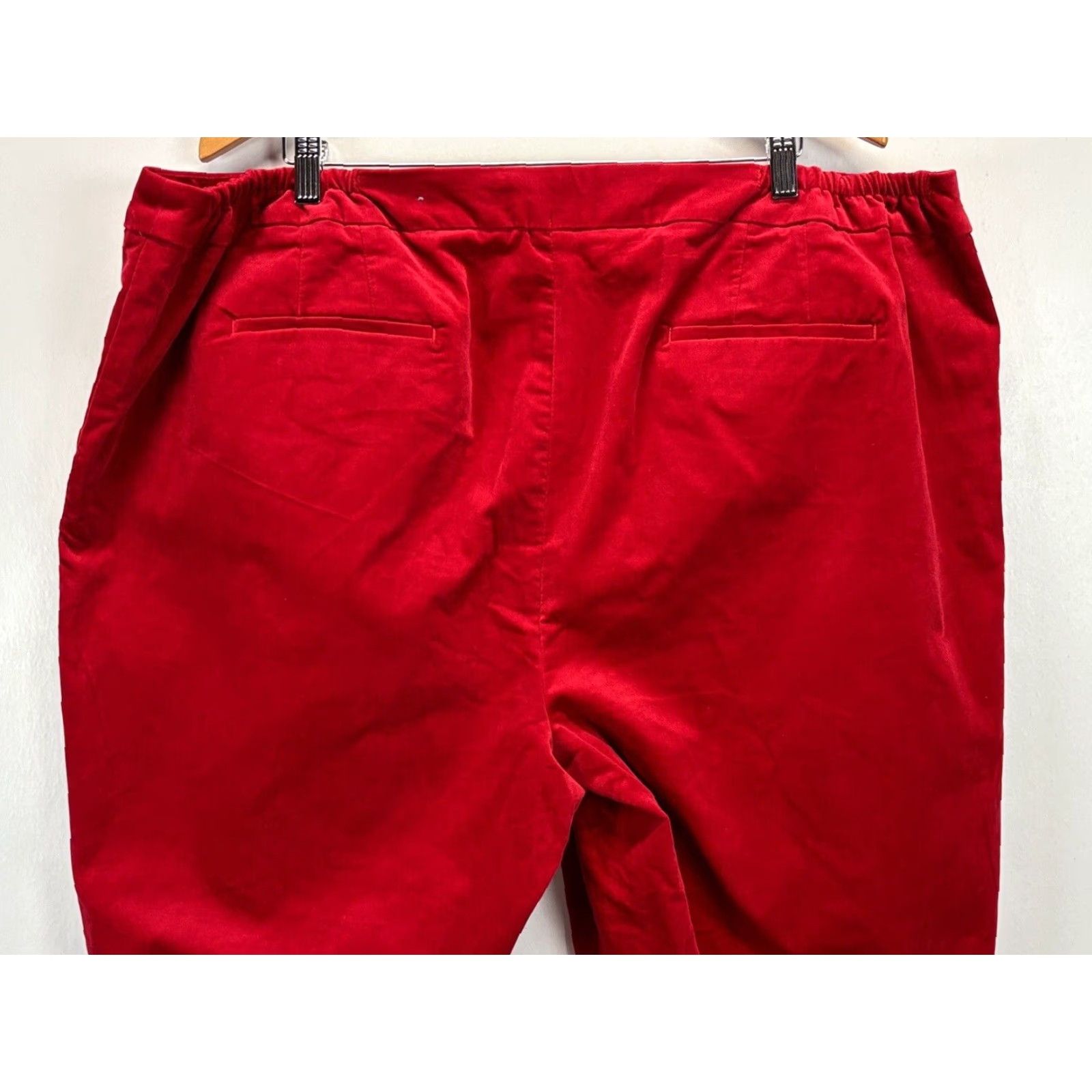 Talbots Hampshire Velvet Ankle Dress Pants 24W Plus Red Women’s Holidays Pants Velvet Red 24W Plus Women’s Holiday Talbots Hampshire Dress Pants