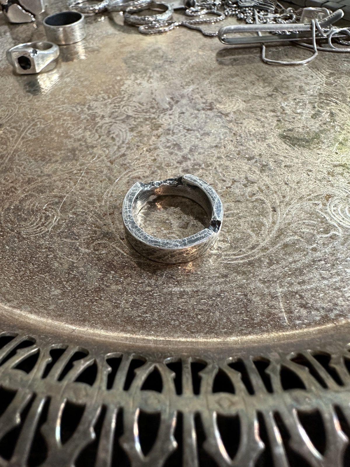 Gothmos Destroyed Hammered Ring GM 0069 Size ONE SIZE - 3 Thumbnail