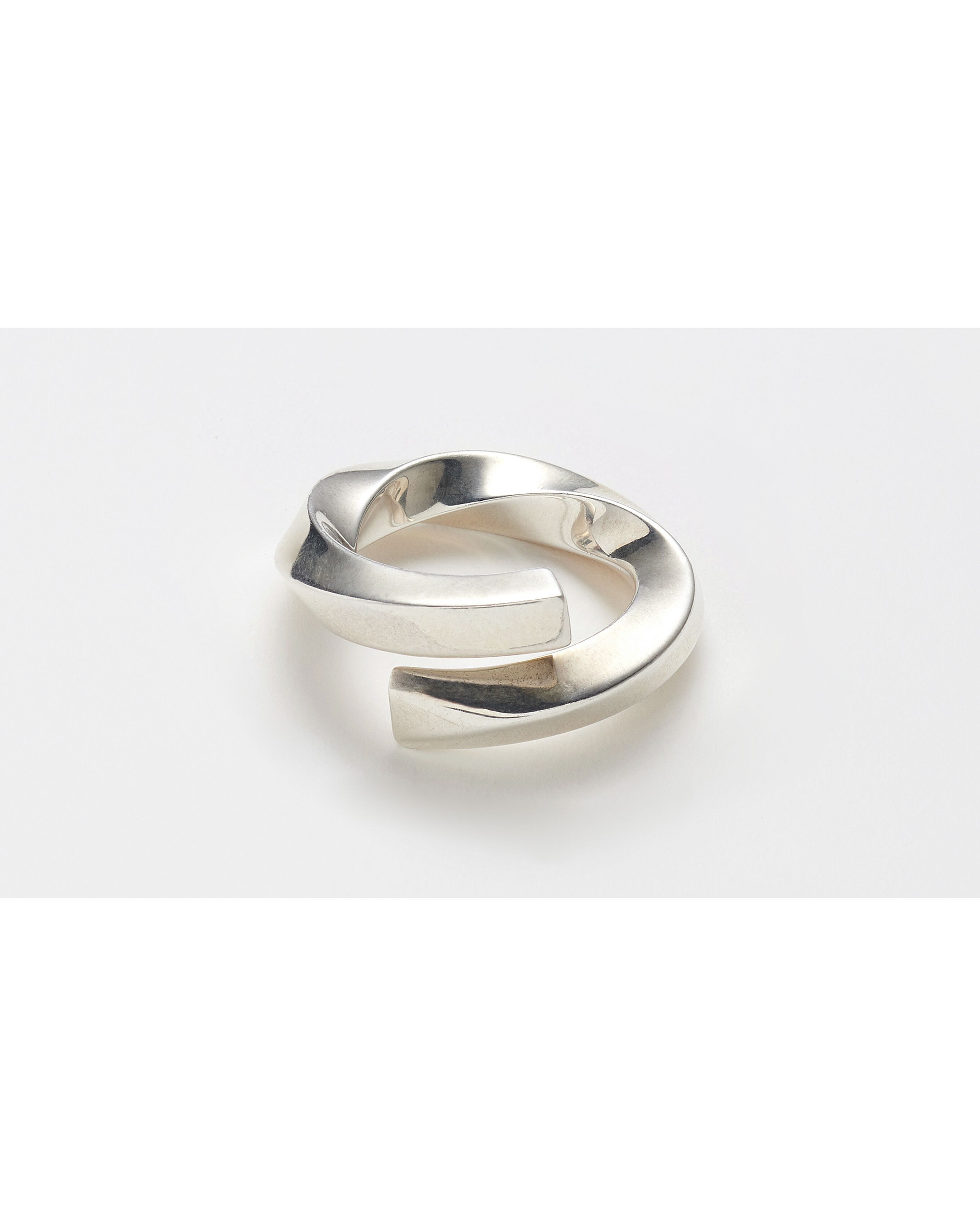 BOTTEGA VENETA Sterling silver coil round ring 9.5 21 q