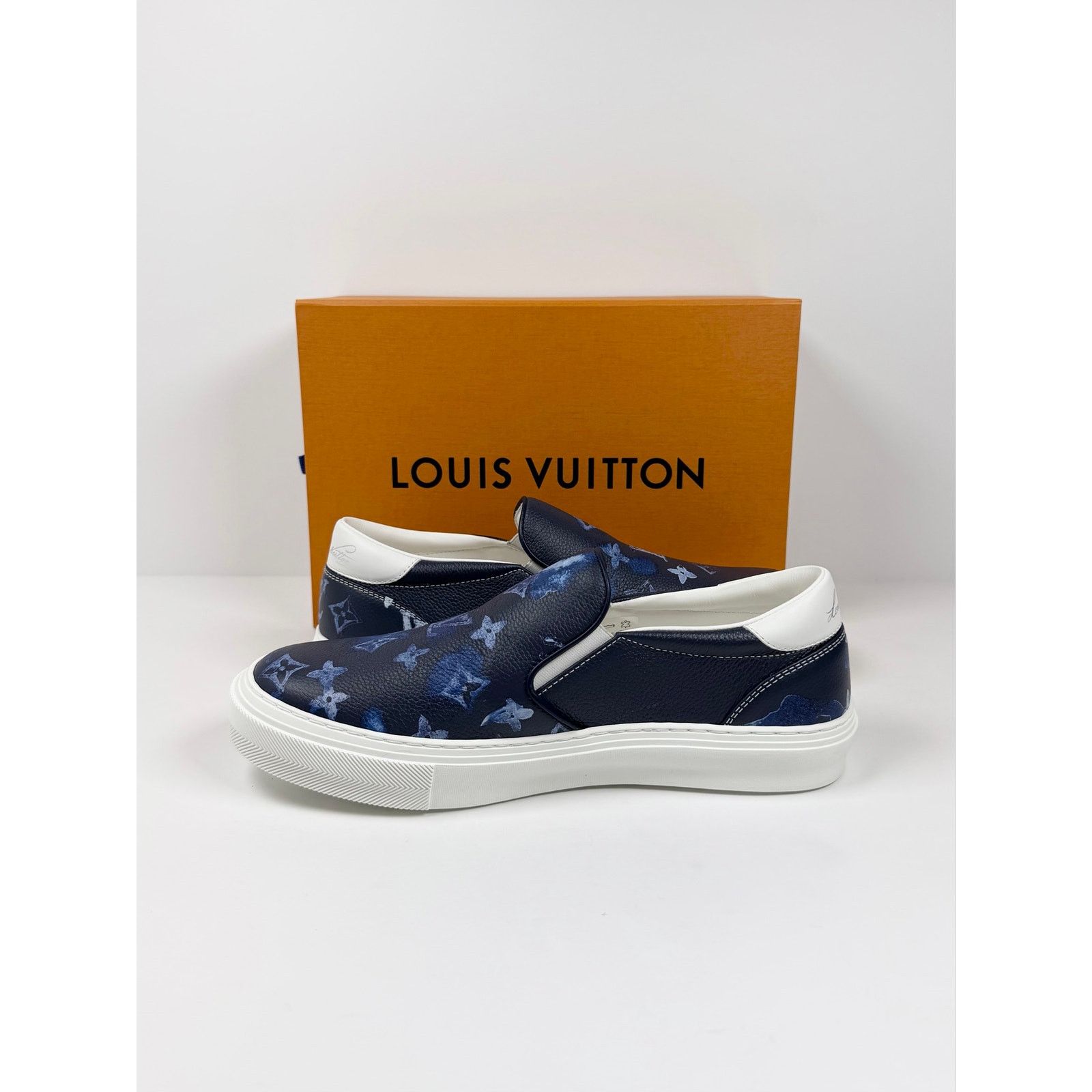 Louis Vuitton Size 7LV/8US - Louis Vuitton Ollie Watercolor Slip On NEW Size US 8 / EU 41 - 7 Thumbnail