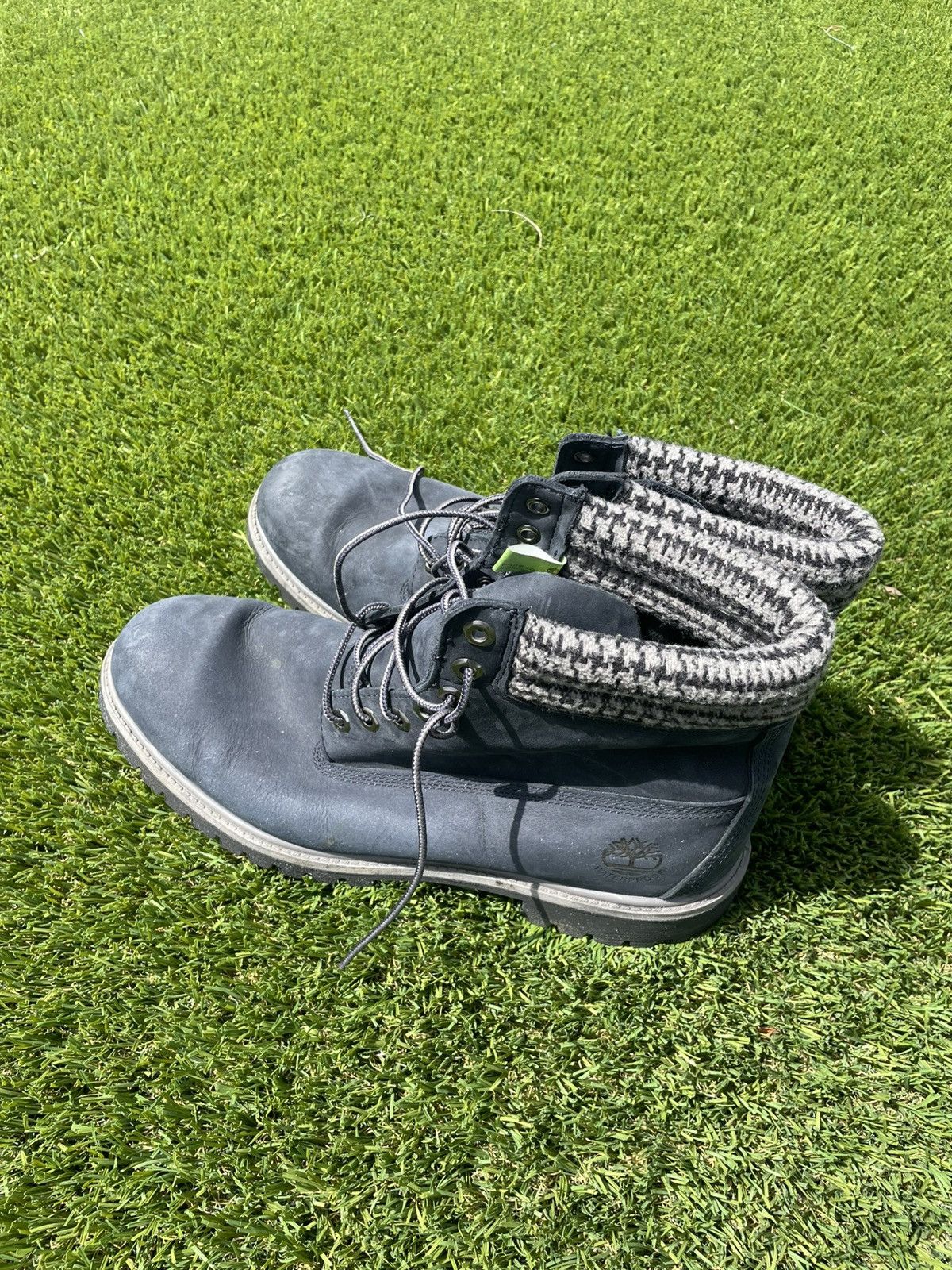 Timberland Sick black timberlands Size US 12 / EU 45 - 3 Thumbnail