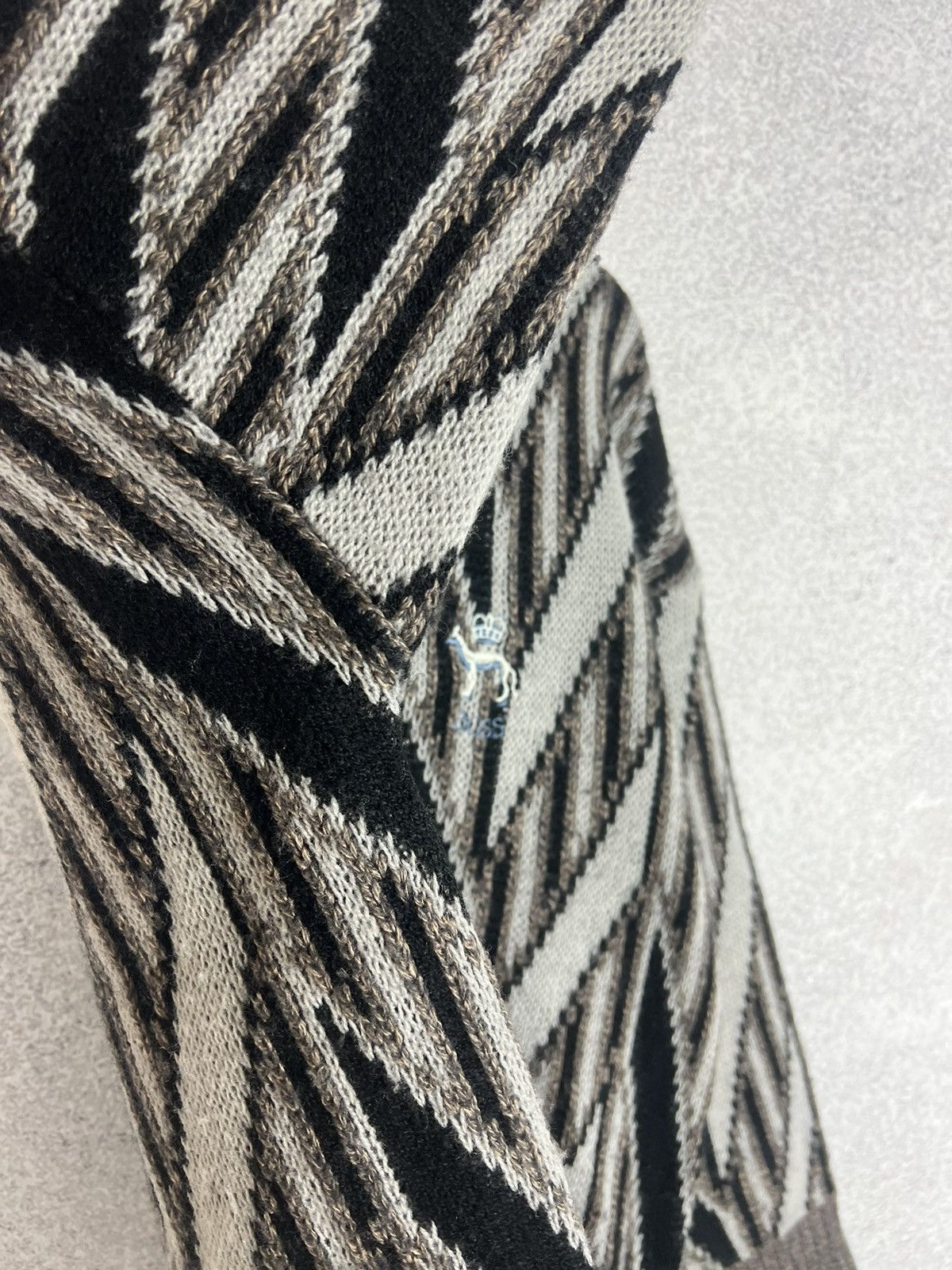 Hugo Boss Vintage Hugo Boss Knitted Sweater Coogi Style Size US M / EU 48-50 / 2 - 7 Thumbnail