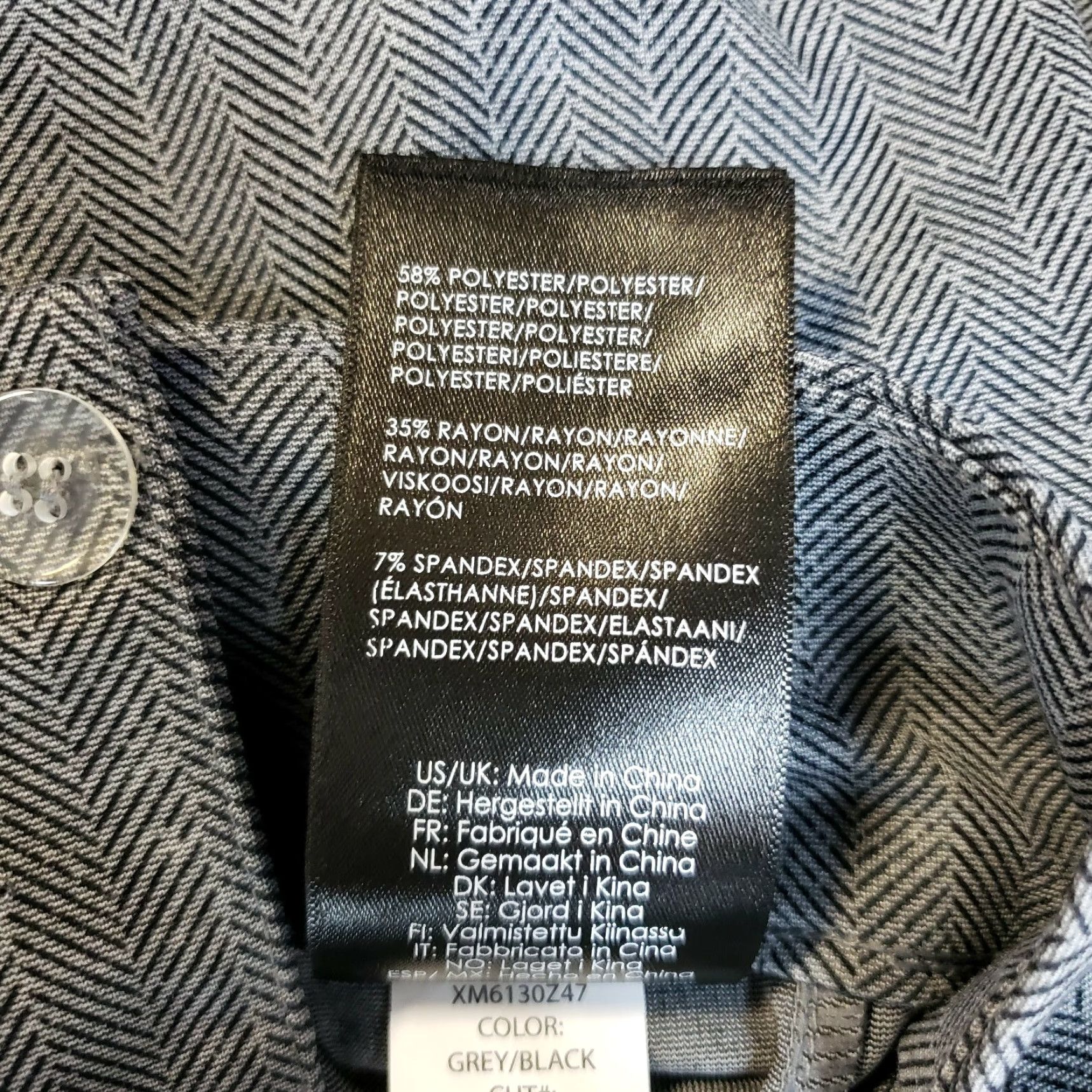Vintage Liverpool Womens Pencil Skirt Black Gray Herringbone Size 8 Zip Knee Length Polyester Rayon Blend Size 30" / US 8 / IT 44 - 5 Thumbnail
