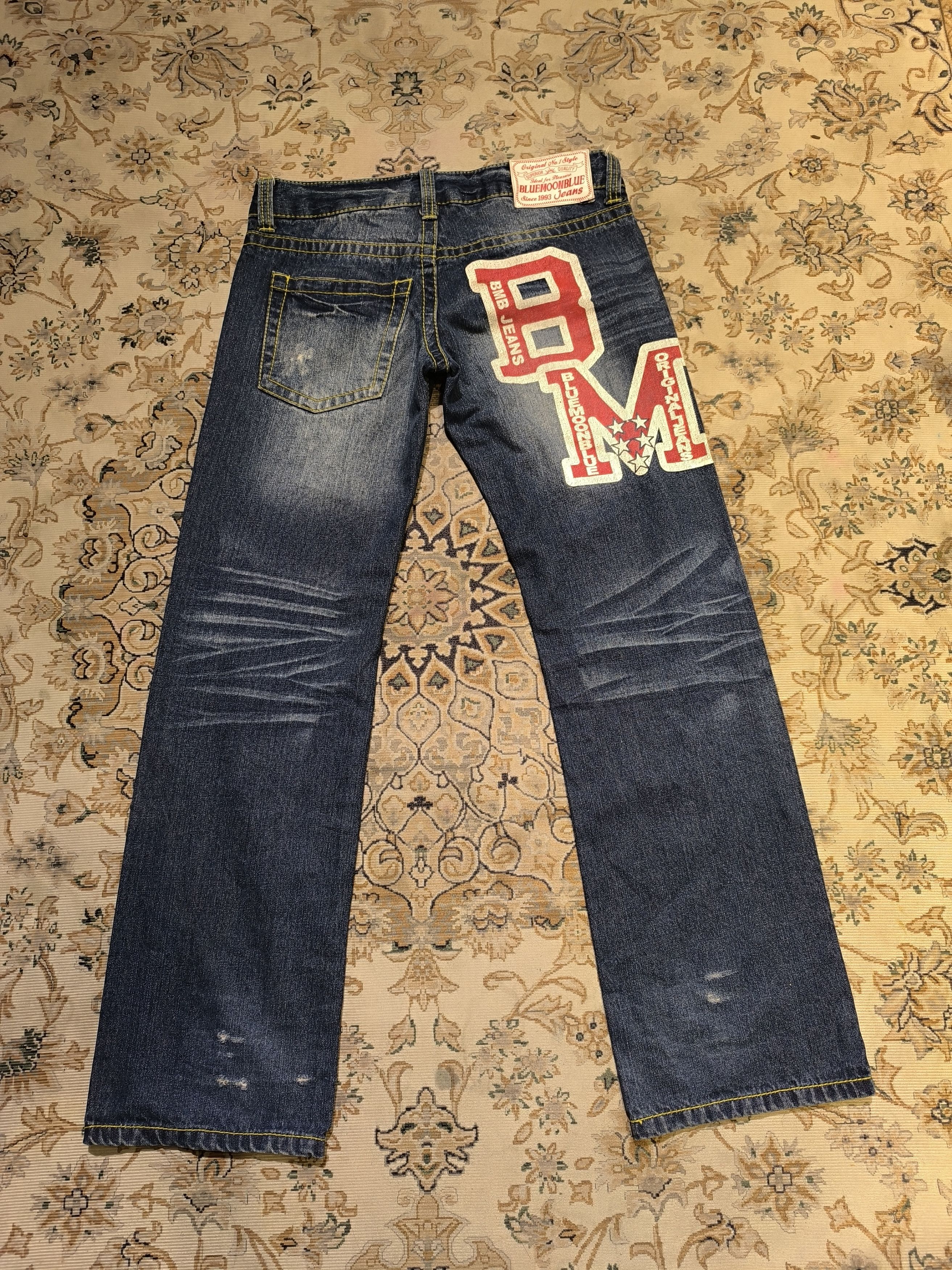 Japanese Brand BLUEMOONBLUE BIG SPELL OUT JEANS Size US 33 - 5 Thumbnail