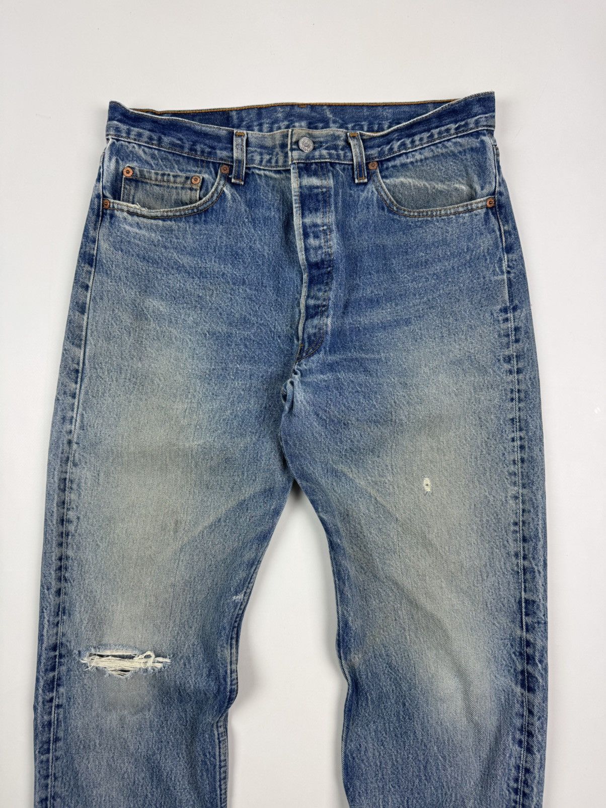 Levi's 90’s Vintage Distressed Levi’s 501 Washed Denim USA Jeans Size US 36 / EU 52 - 8 Thumbnail