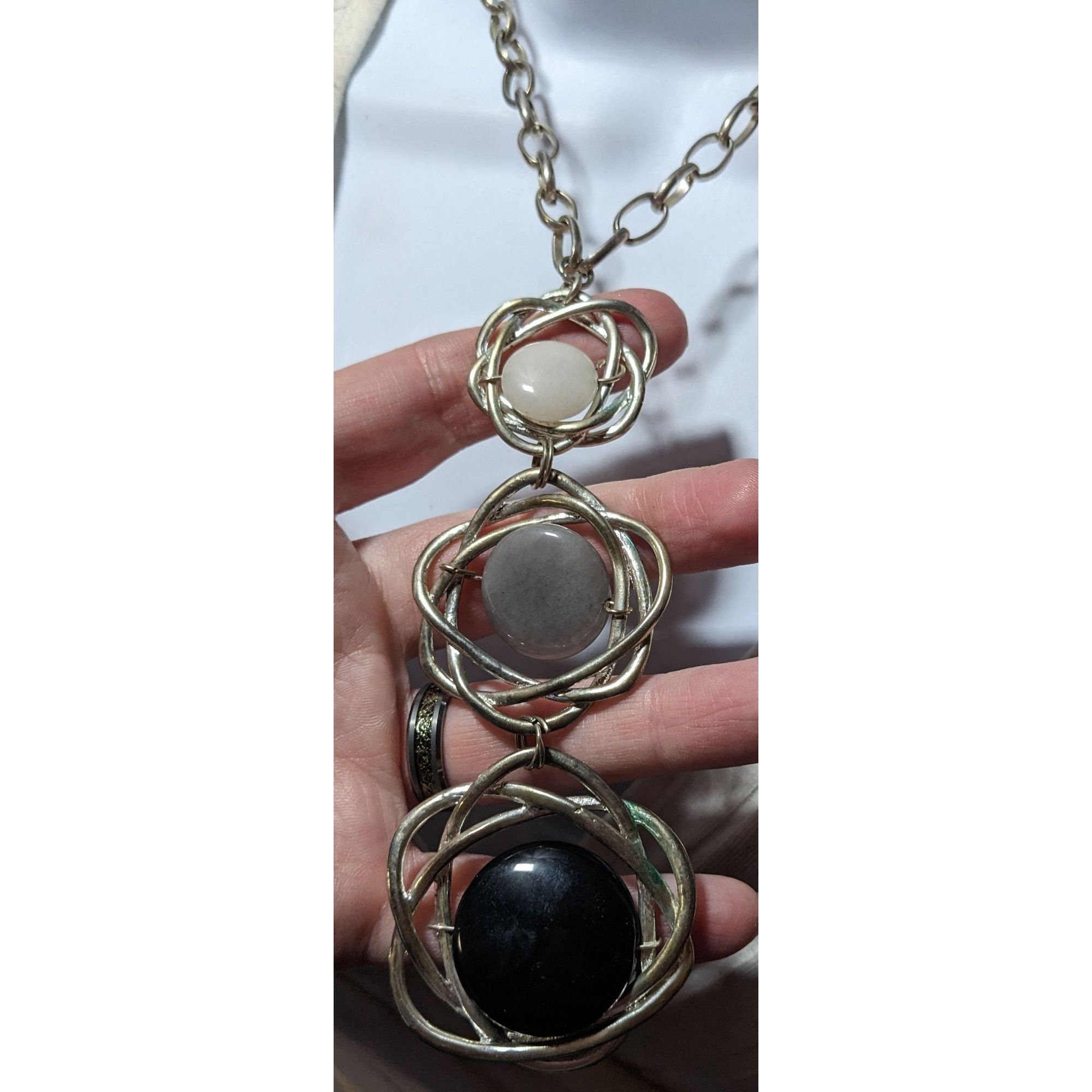 Other Graduating Grey Scale Gemstone Knot Pendant Necklace Size ONE SIZE - 7 Thumbnail
