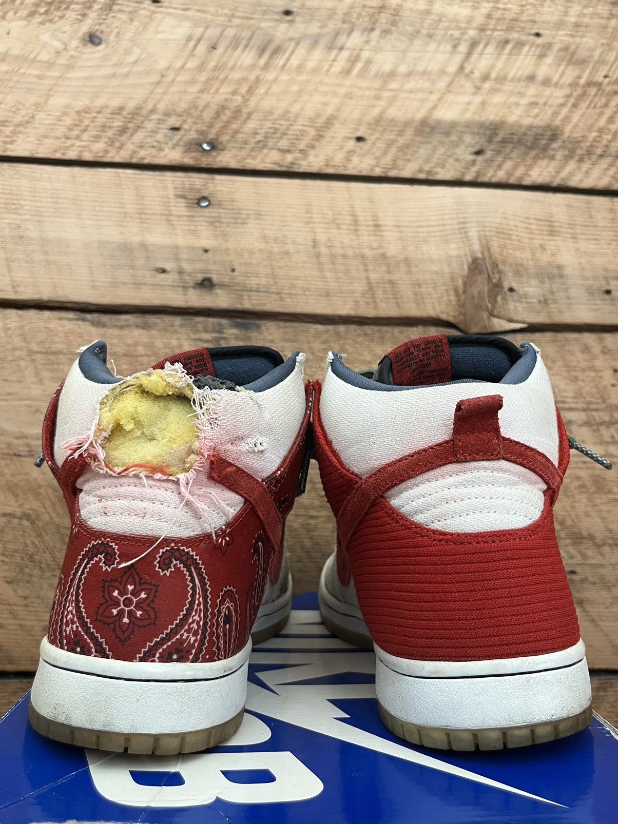 Nike Nike SB Dunk High Pro Cheech And Chong 30505-100 Size US 9.5 / EU 42-43 - 4 Thumbnail