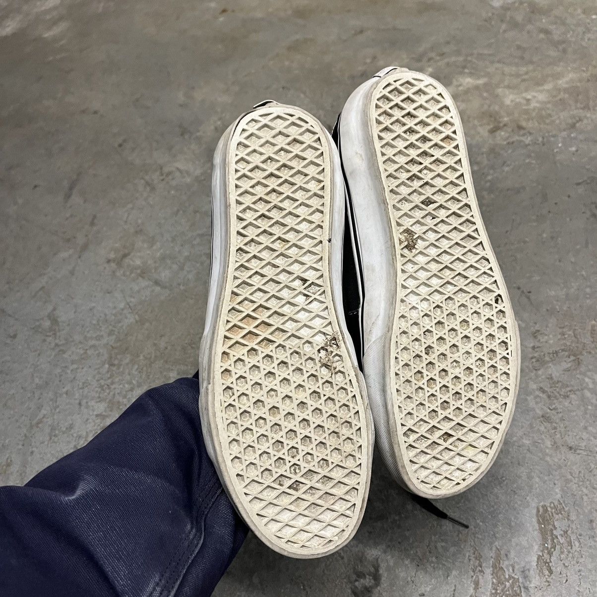 JJJJound × Vans jjjjound x vans sk8 mid vault LX Size US 10.5 / EU 43-44 - 5 Thumbnail
