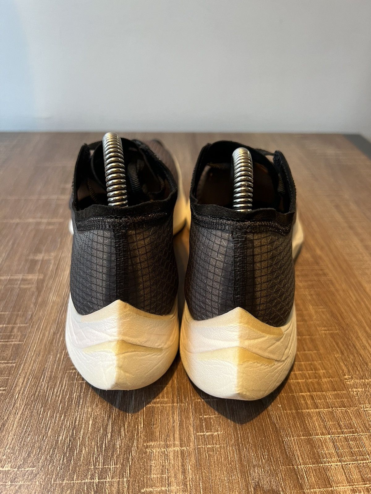 Nike Size 8 Nike Sample ZoomX Vaporfly Next% Low Prototype Womens Size US 8 / IT 38 - 4 Thumbnail