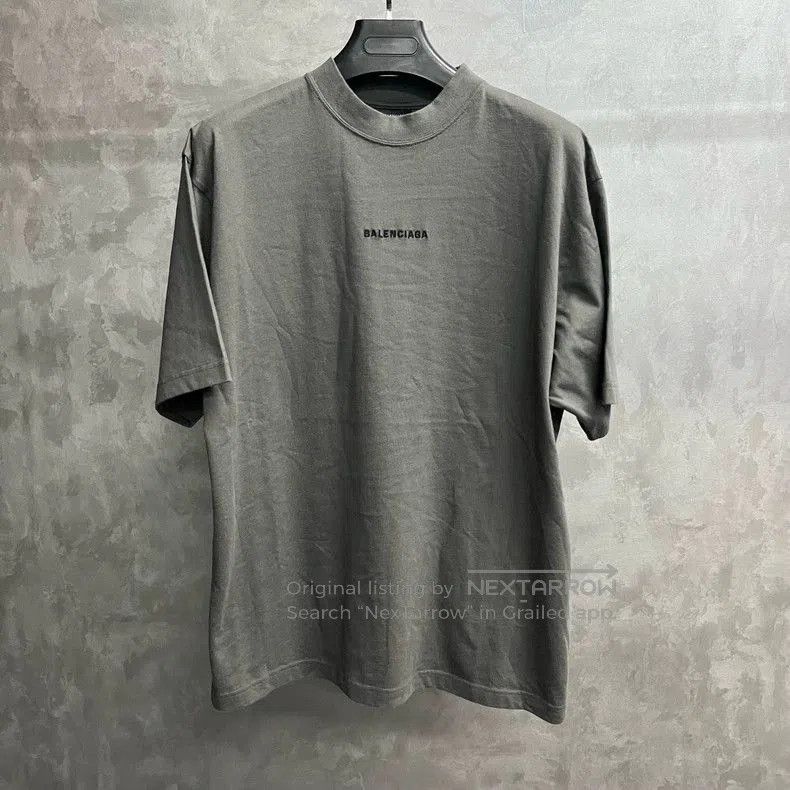 Balenciaga Balenciaga Gray Logo Embroidered Short Sleeve T-shirt. Size US S / EU 44-46 / 1 - 1 Thumbnail