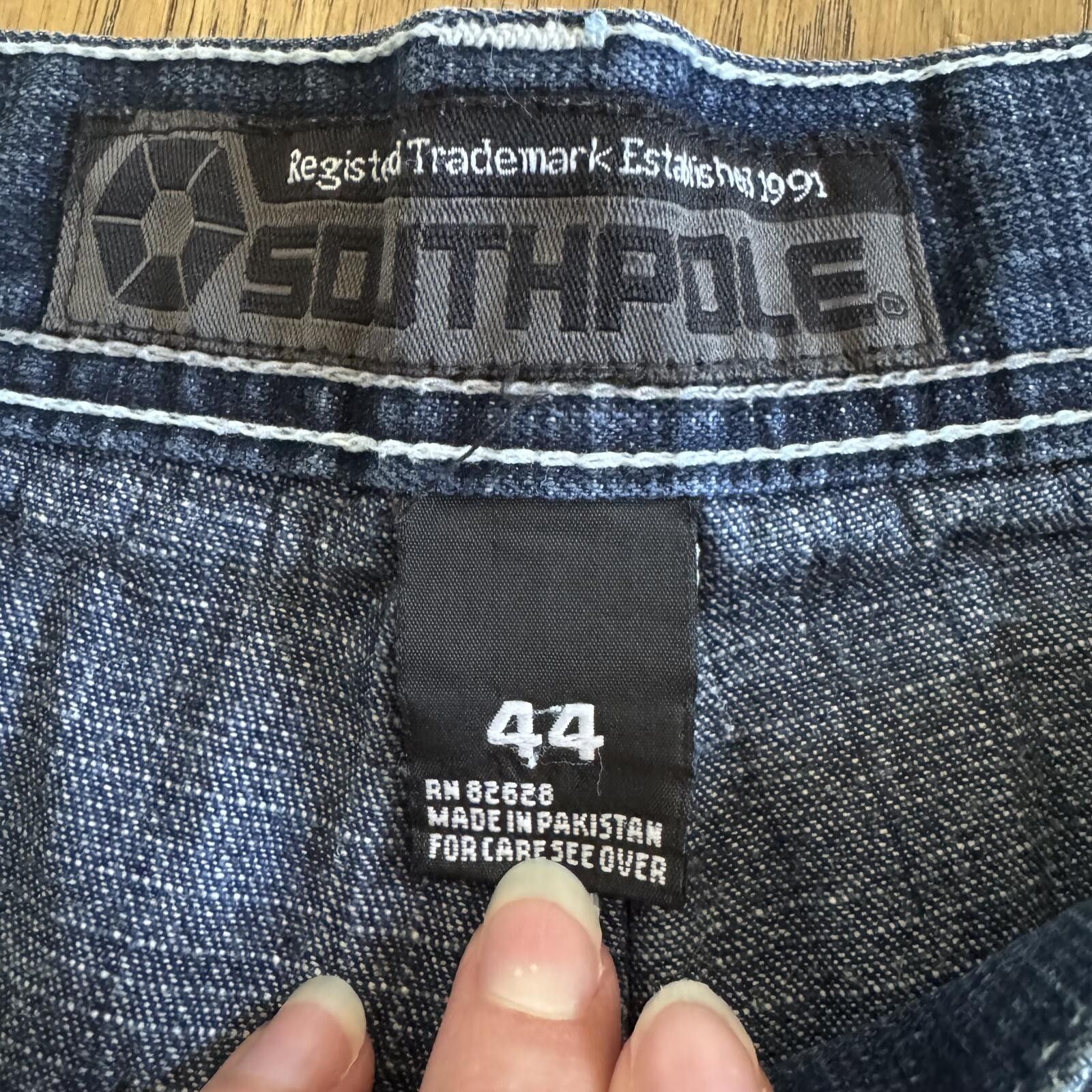 Southpole Y2K Southpole Men's Denim Shorts Size 44 Size US 44 / EU 60 - 4 Thumbnail