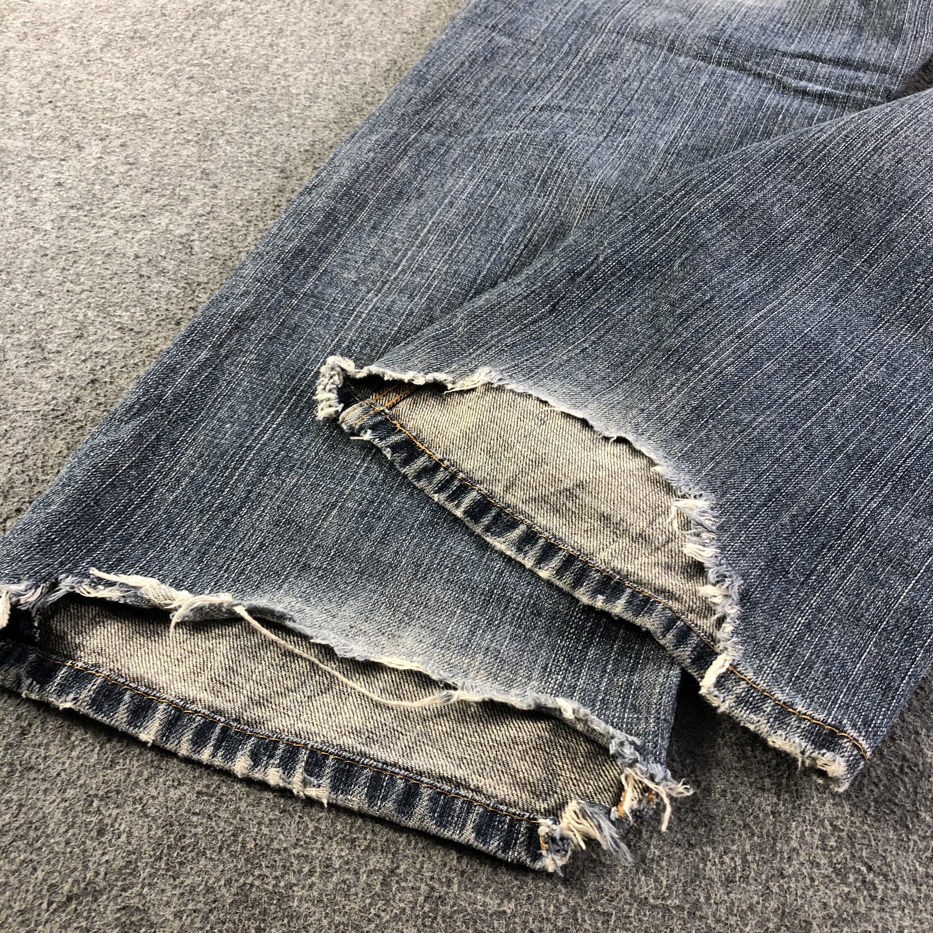 Levi's Vintage Levis 559 Jeans-J3499 Size US 39 - 7 Thumbnail