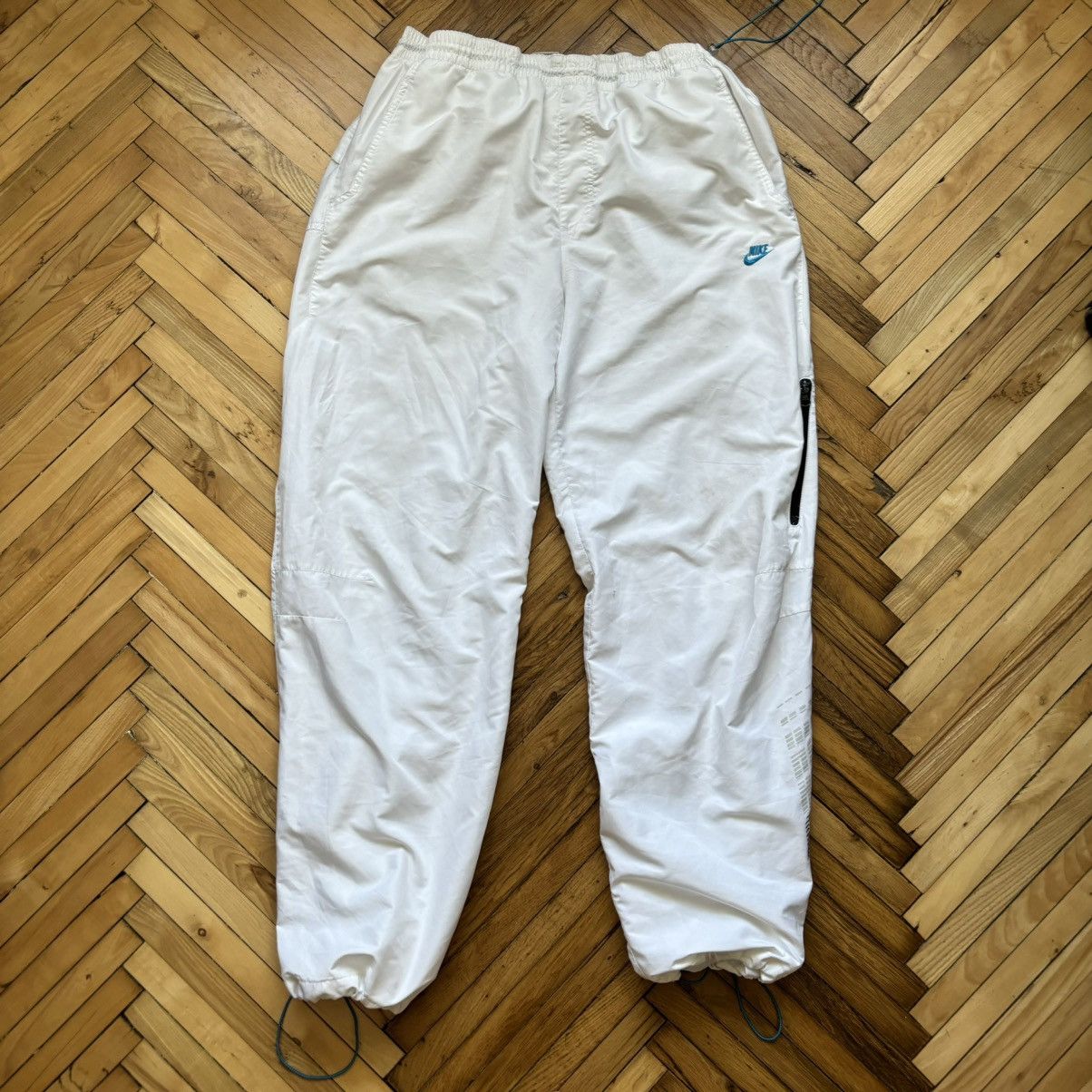 Nike × Vintage Vintage Nike Airmax Nylon Baggy Pants Size US 36 / EU 52 - 1 Thumbnail