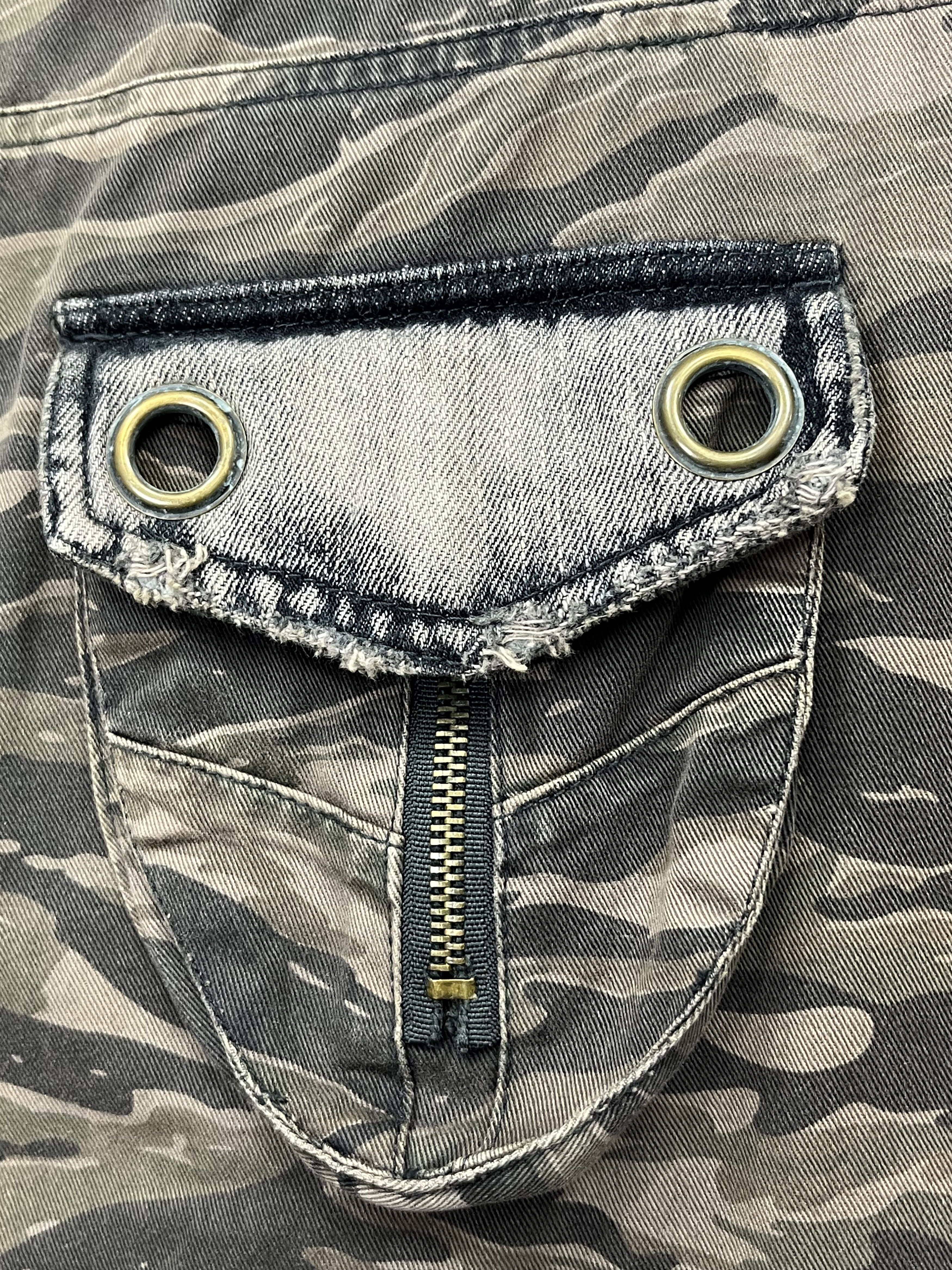 Japanese Brand 🔥TIGER STRIPES Seditionaries Punk Chain Bondage FLARE Pants Size US 29 - 11 Thumbnail