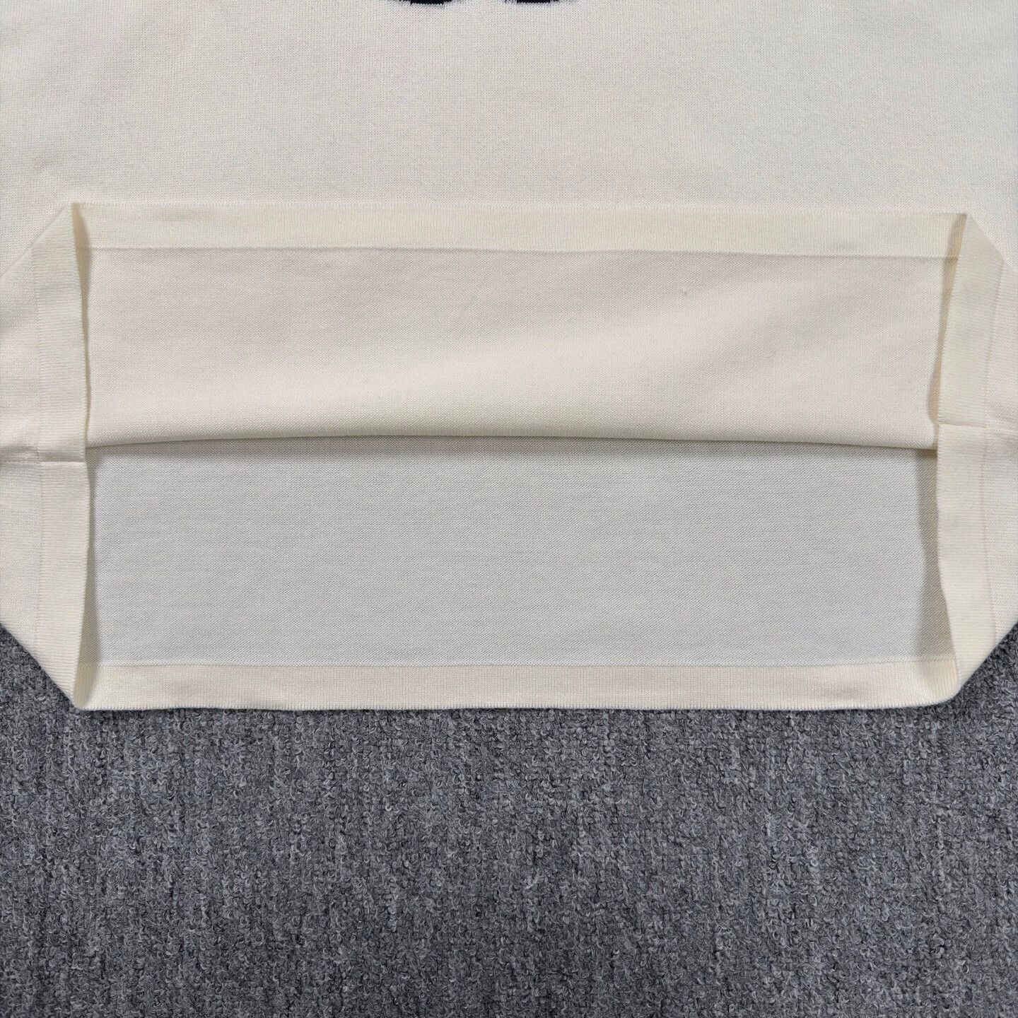 Louis Vuitton Lv Nigo x Duck Print Off-White XL Tee 99 New Size US XL / EU 56 / 4 - 7 Thumbnail