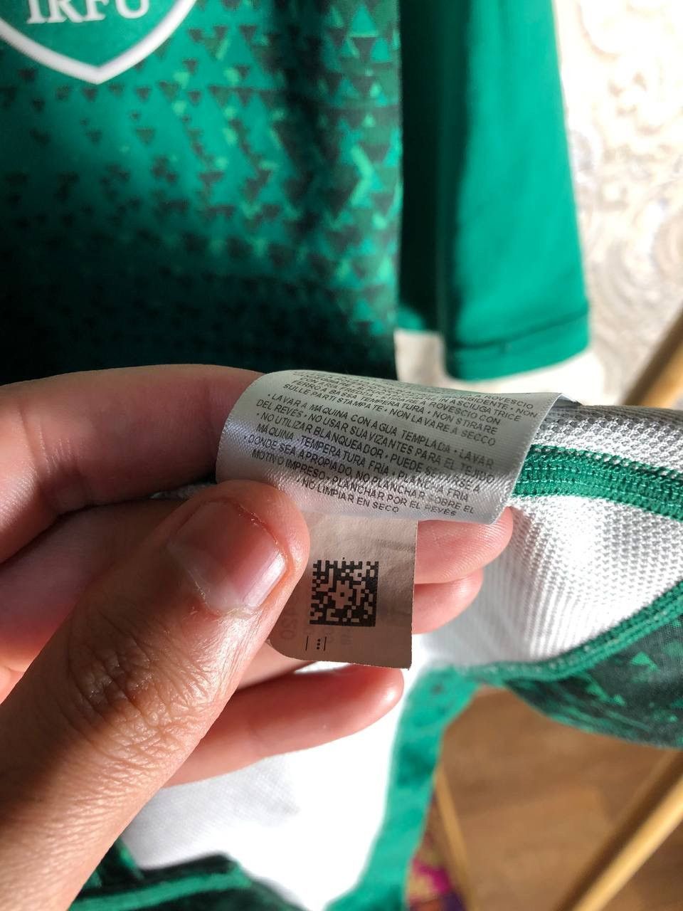Canterbury of New Zealand × Vintage VERY RARE CANTERBURY IRELAND IRFU RUGBY JERSEY RETRO Y2K Size US L / EU 52-54 / 3 - 9 Thumbnail