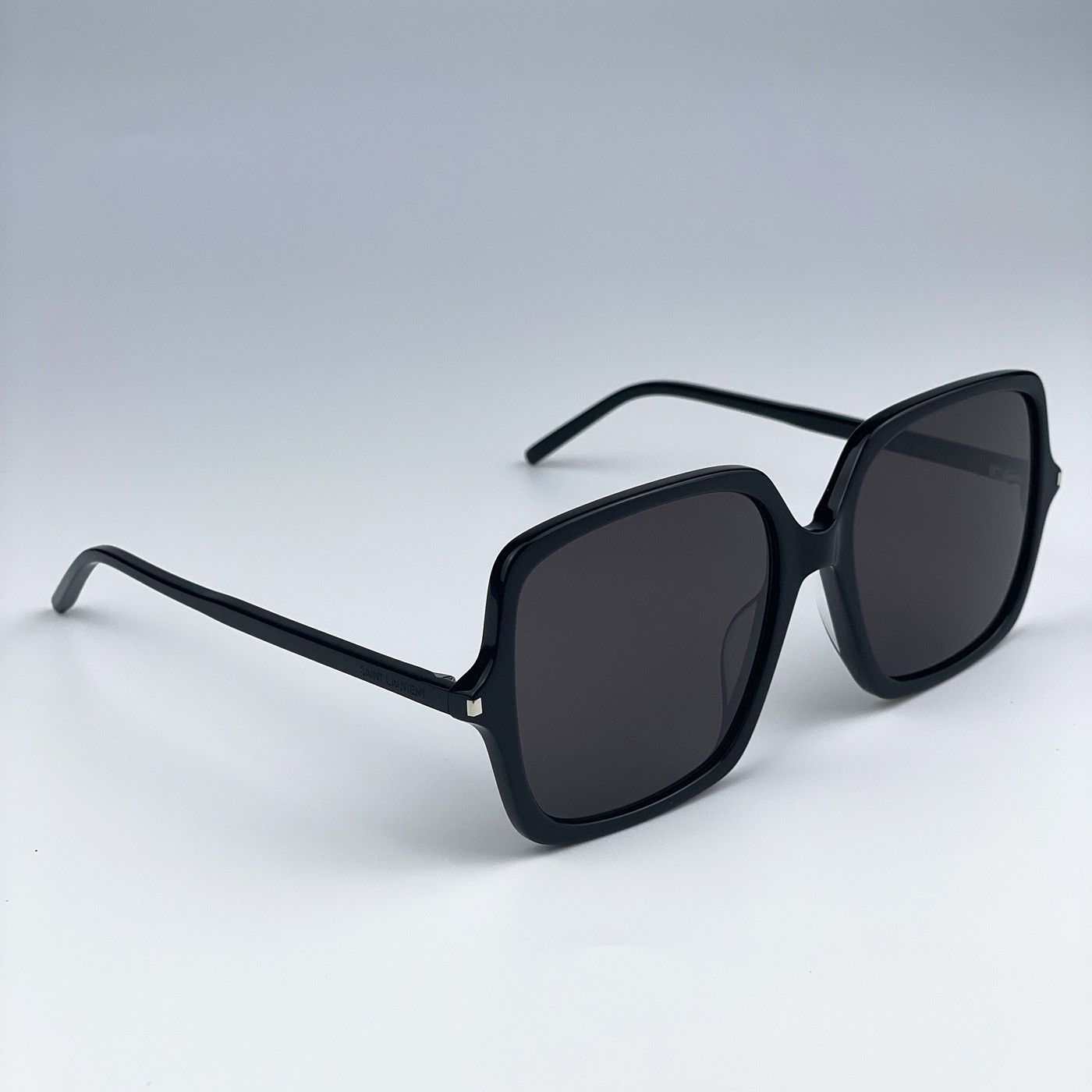 Yves Saint Laurent NEW Saint Laurent SL591 001 Square Oversized Sunglasses Size ONE SIZE - 5 Thumbnail