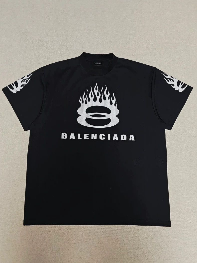 Balenciaga Balenciaga 24fall Double Ring Flame Net Eye Clothing short Size US M / EU 48-50 / 2 - 1 Thumbnail