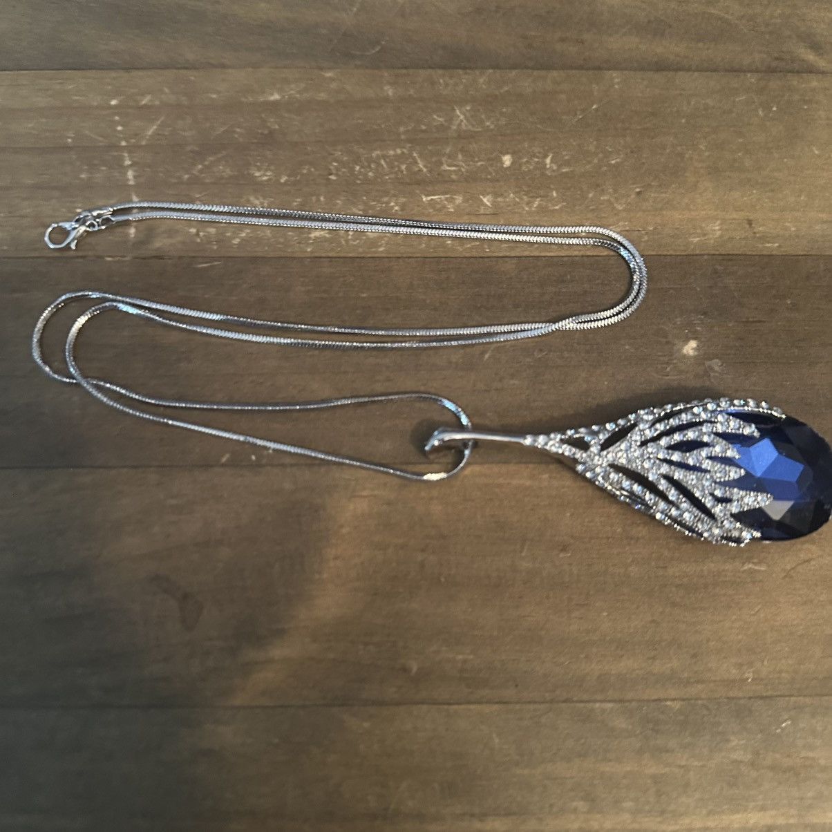 Other Silver tone jumbo blue teardrop rhinestone pendant necklace Size ONE SIZE - 3 Thumbnail