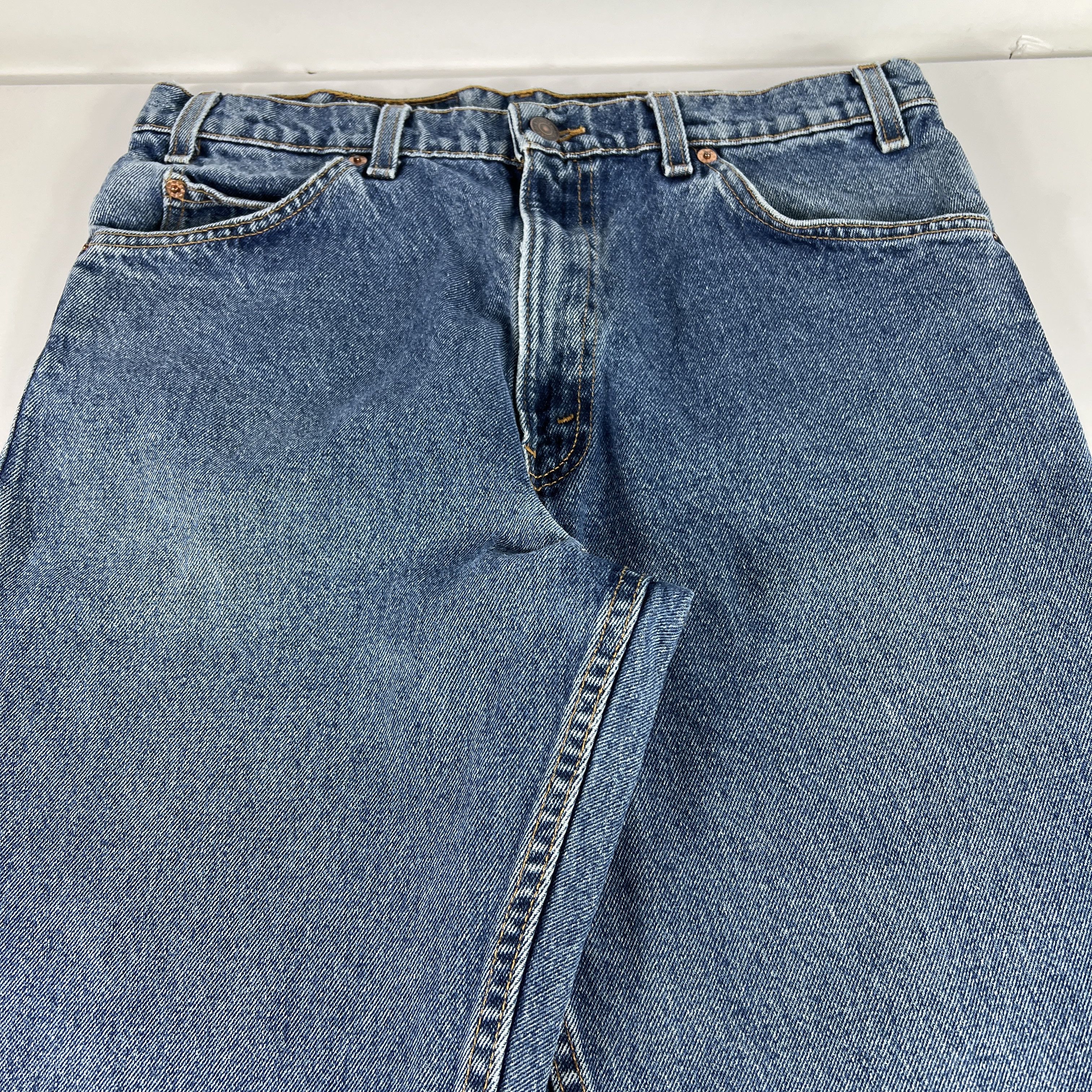 Levi's × Vintage VTG 90s Levi's Jeans 550 Relaxed Blue Faded Denim Orange Tab Size US 33 - 3 Thumbnail