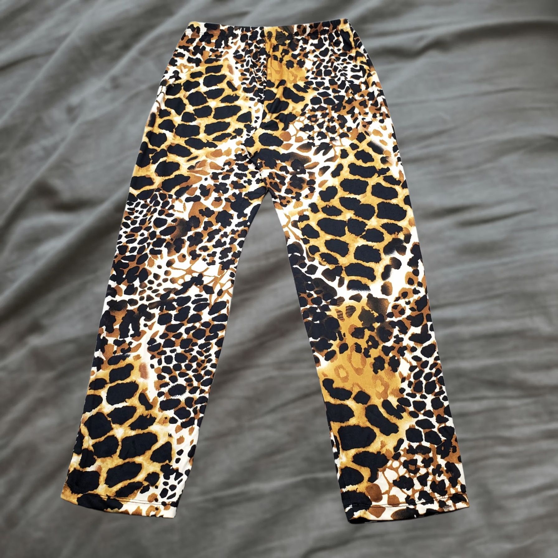 Vintage Bleeker & McDougal Pants Womens Petite Small Multi Leopard Print Stretch Pull On Size 28" / US 6 / IT 42 - 1 Thumbnail