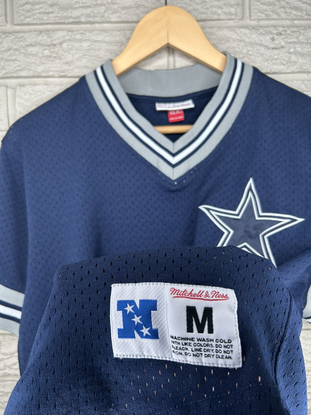 Mitchell & Ness Mitchell & Ness Dallas Cowboys Pullover Jersey Size US M / EU 48-50 / 2 - 3 Thumbnail