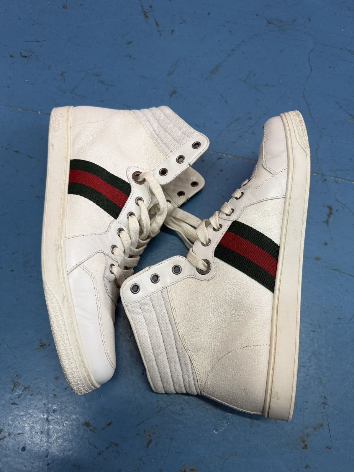Gucci GUCCI WHITE HIGH TOP SNEAKERS Size US 10 / EU 43 - 3 Thumbnail
