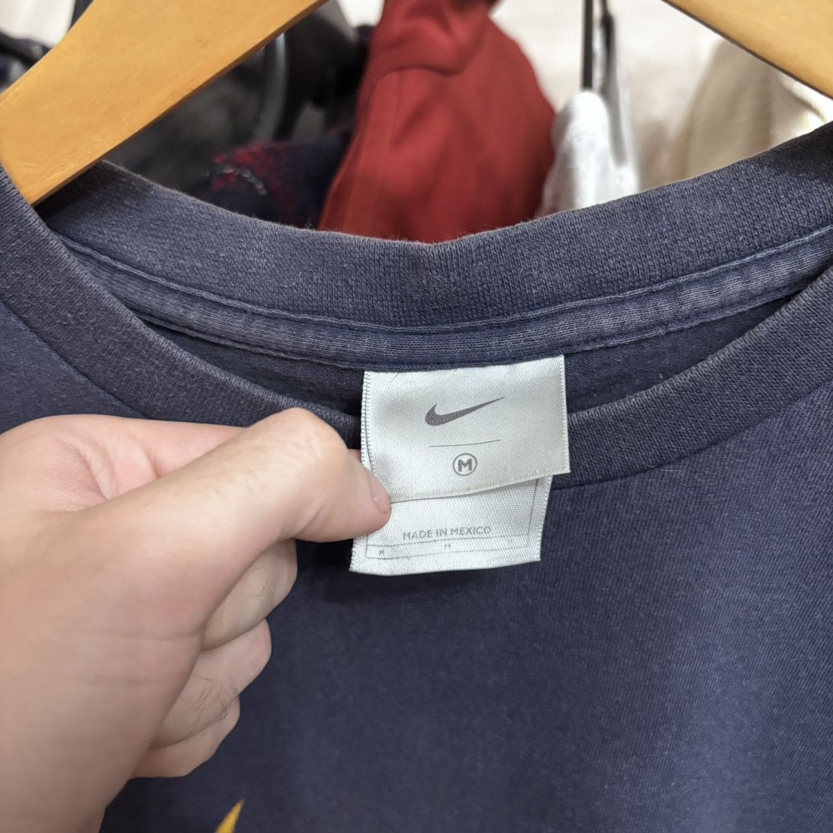 Nike Vintage 90’s Navy Nike T-Shirt Big Swoosh Punk ERD Grunge Size US M / EU 48-50 / 2 - 4 Thumbnail