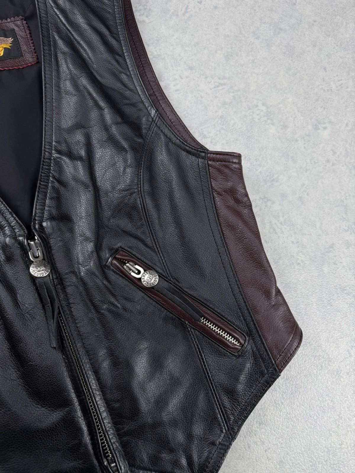 Harley Davidson Vintage Harley Davidson 95th Anniversary Leather Vest Wome’s Size S / US 4 / IT 40 - 2 Thumbnail