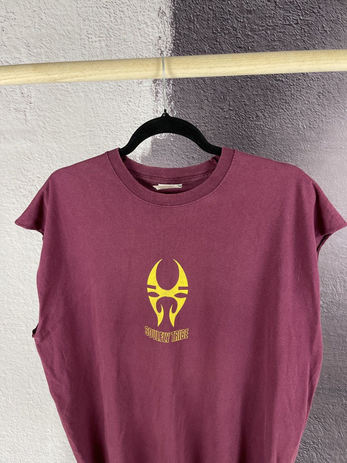 Band Tees FOTL vintage y2k red soulfly tribe nu metal promo tee shirt Size US XL / EU 56 / 4 - 5 Thumbnail