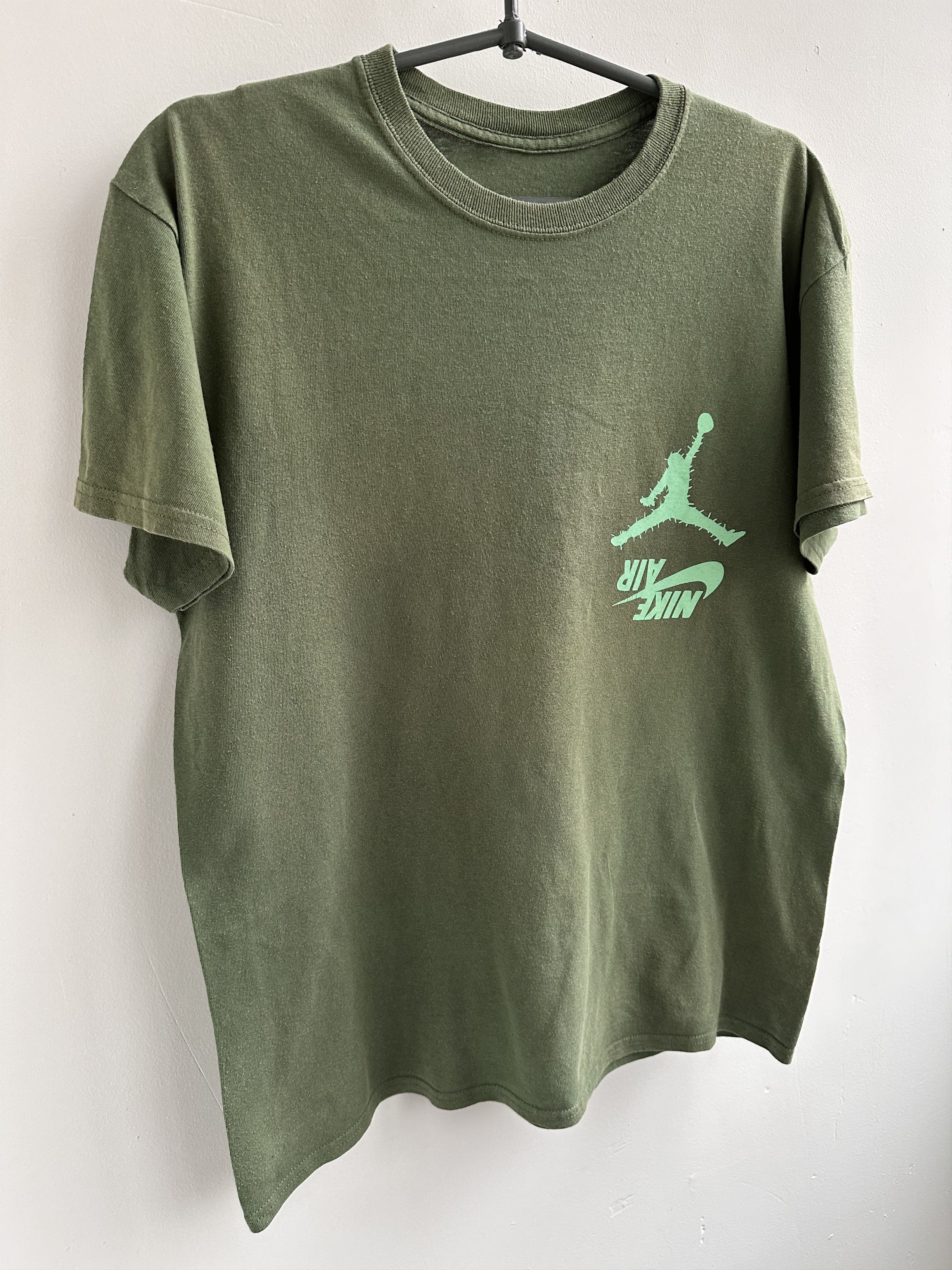 Nike × Travis Scott Nike Cactus Jack Travis Scott t shirt Size US M / EU 48-50 / 2 - 2 Thumbnail