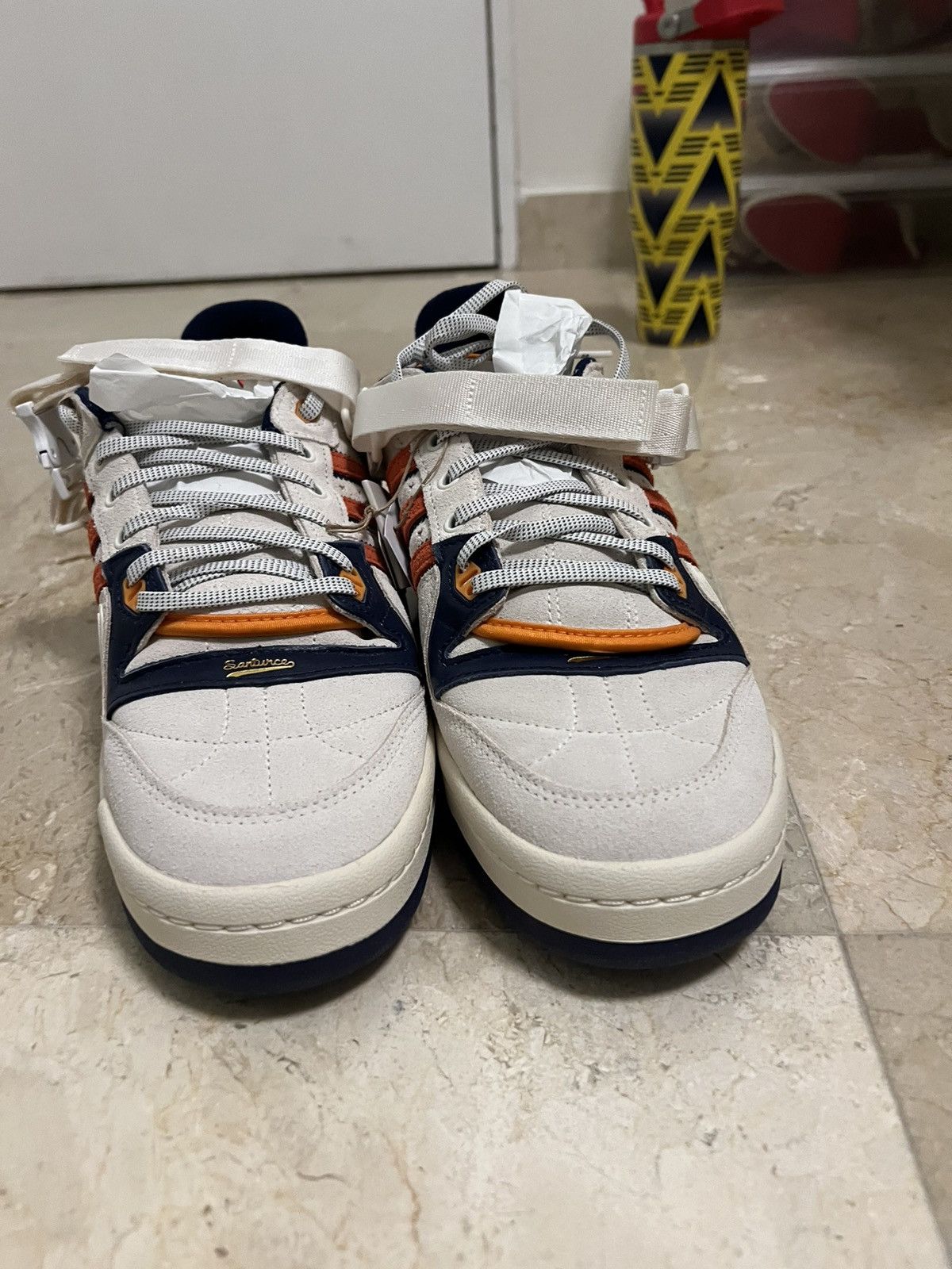 Adidas Adidas Forum Bad Bunny Cangrejeros Size US 10.5 / EU 43-44 - 9 Thumbnail