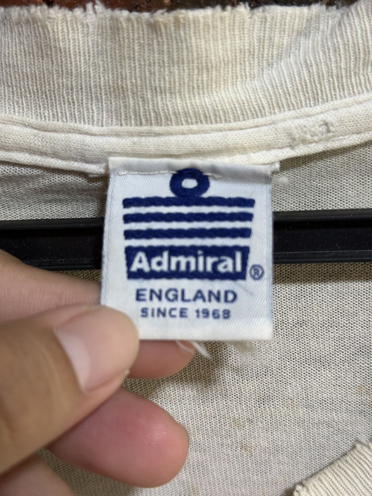 Vintage Thrashed Vintage 80s Admiral Brasil 1950 Distressed Tee Size US M / EU 48-50 / 2 - 4 Thumbnail