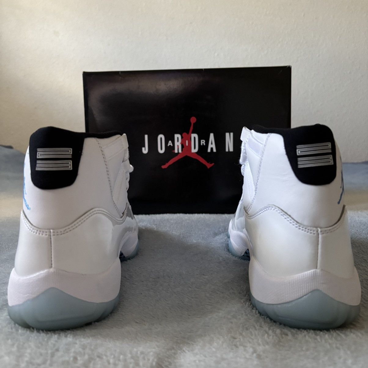 Jordan Brand Air Jordan 11 Retro “ Legend Blue” Size US 9 / EU 42 - 10 Thumbnail