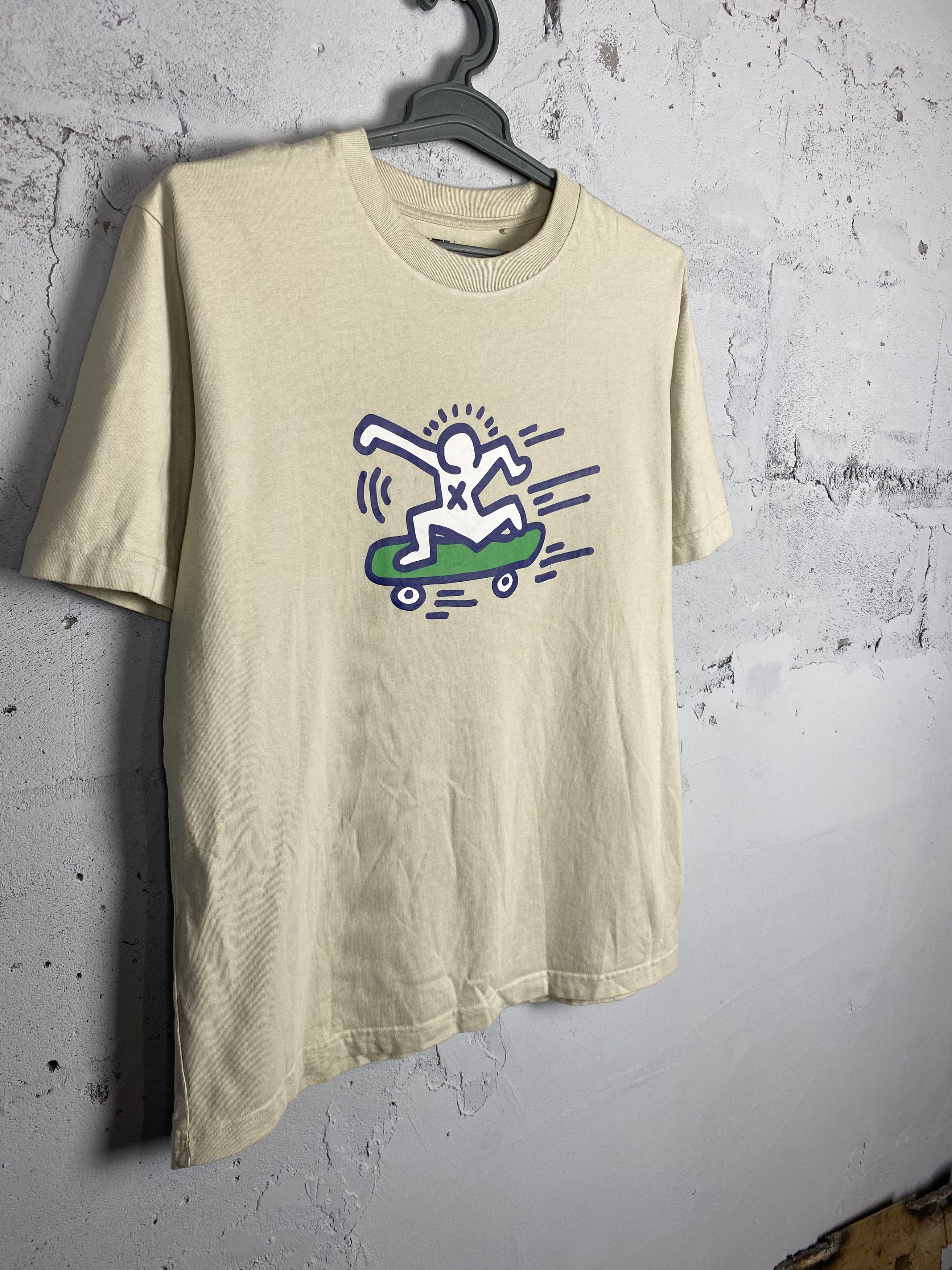 Keith Haring × Uniqlo Uniqlo Keith Haring T-Shirt SPRZ-NY MOMA ASSC Tee Size US L / EU 52-54 / 3 - 2 Thumbnail