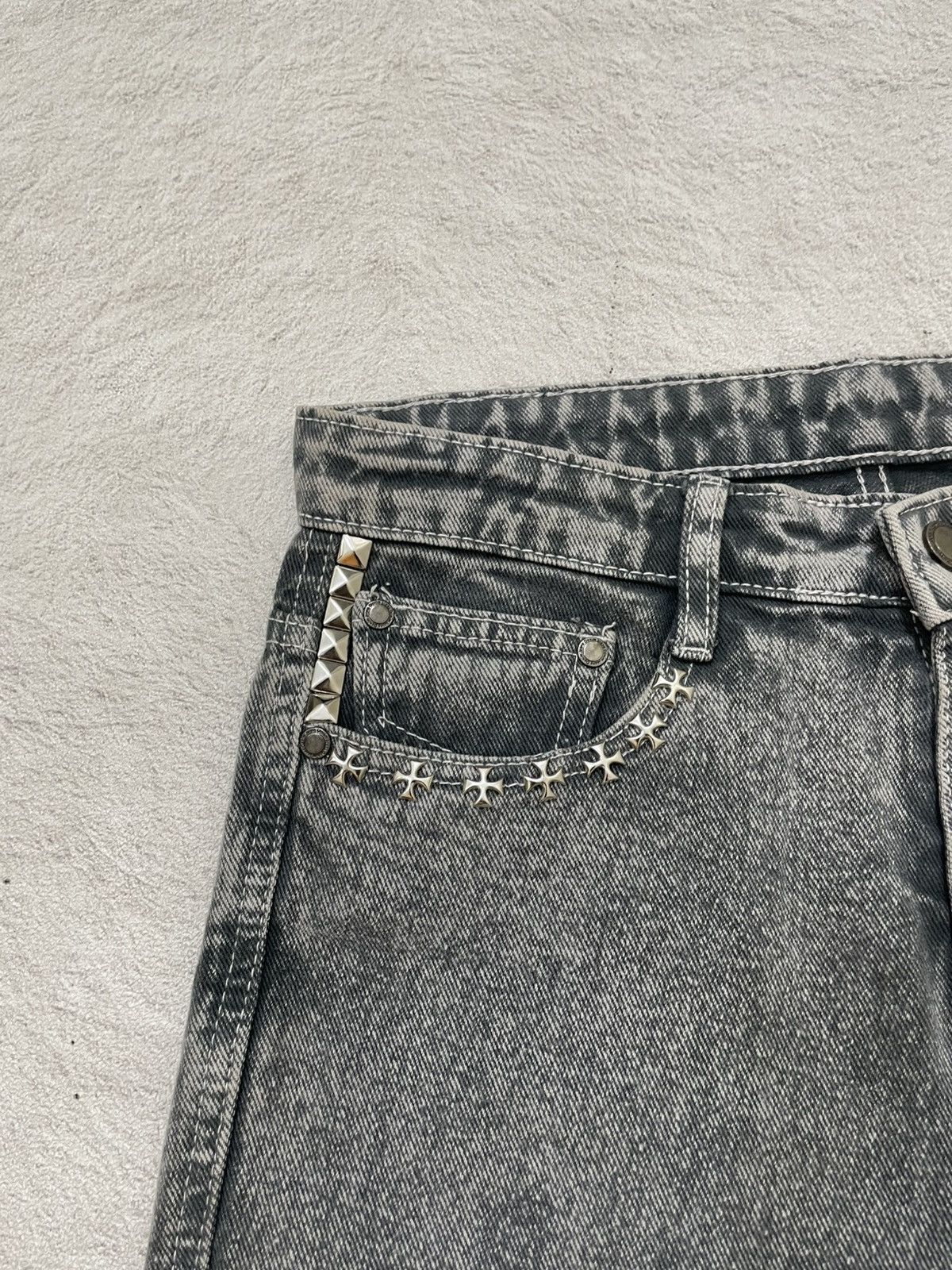 If Six Was Nine 2000s Japanese Denim Studed Independent Wash Grey Y2K LGB Size US 28 / EU 44 - 3 Thumbnail