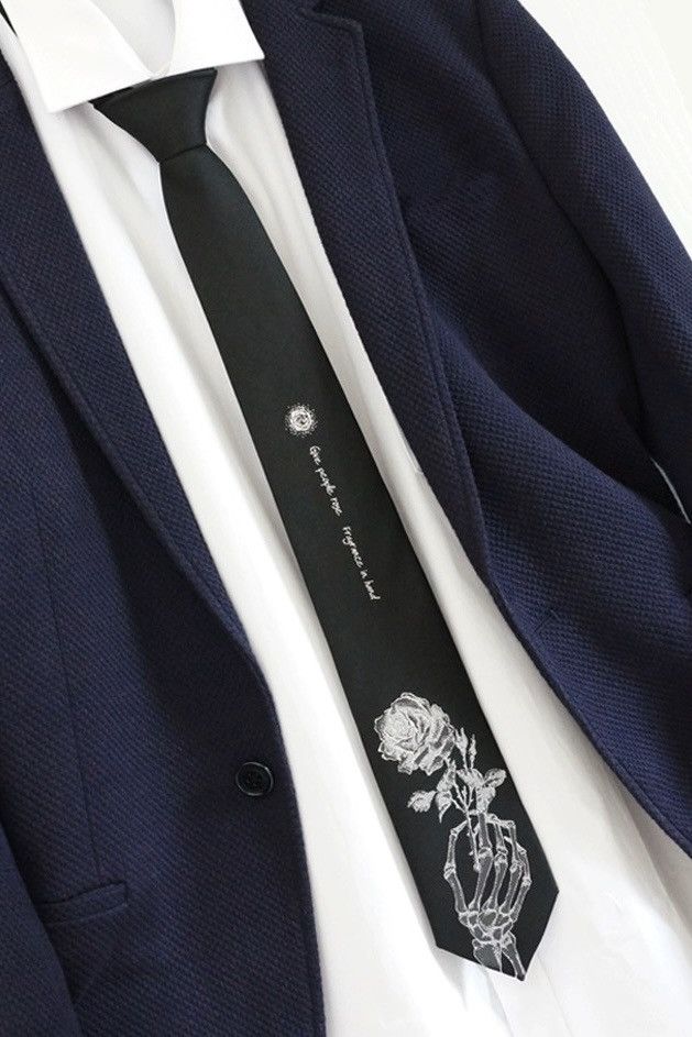 Japanese Brand × The Tie Bar Retro punk rock skeleton rose embroidered neck tie Size ONE SIZE - 5 Thumbnail