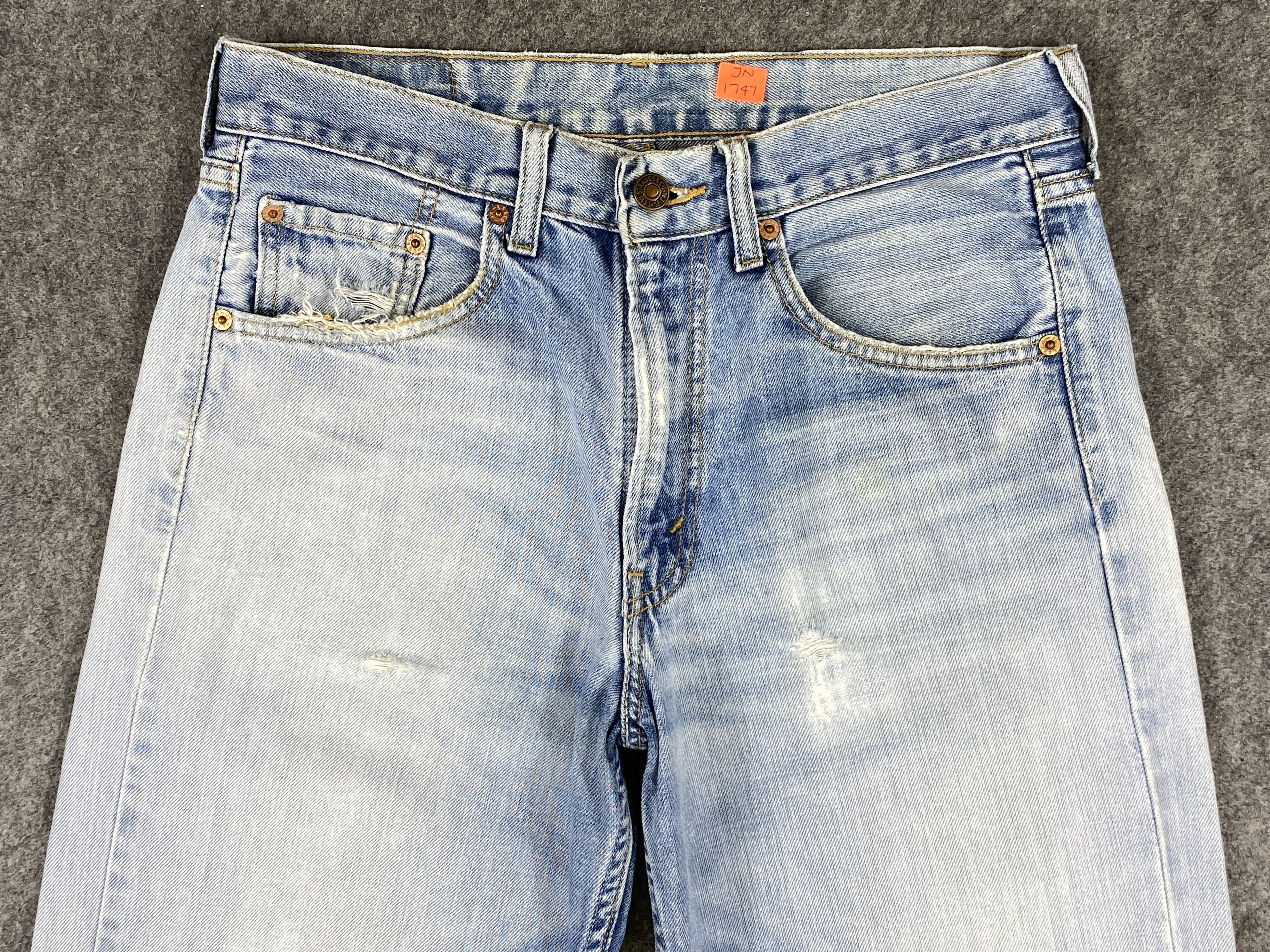 Levi's Light Blue Wash Vintage Levi's 505 Jeans 30x28 Denim -JN1747 Size US 30 / EU 46 - 3 Thumbnail