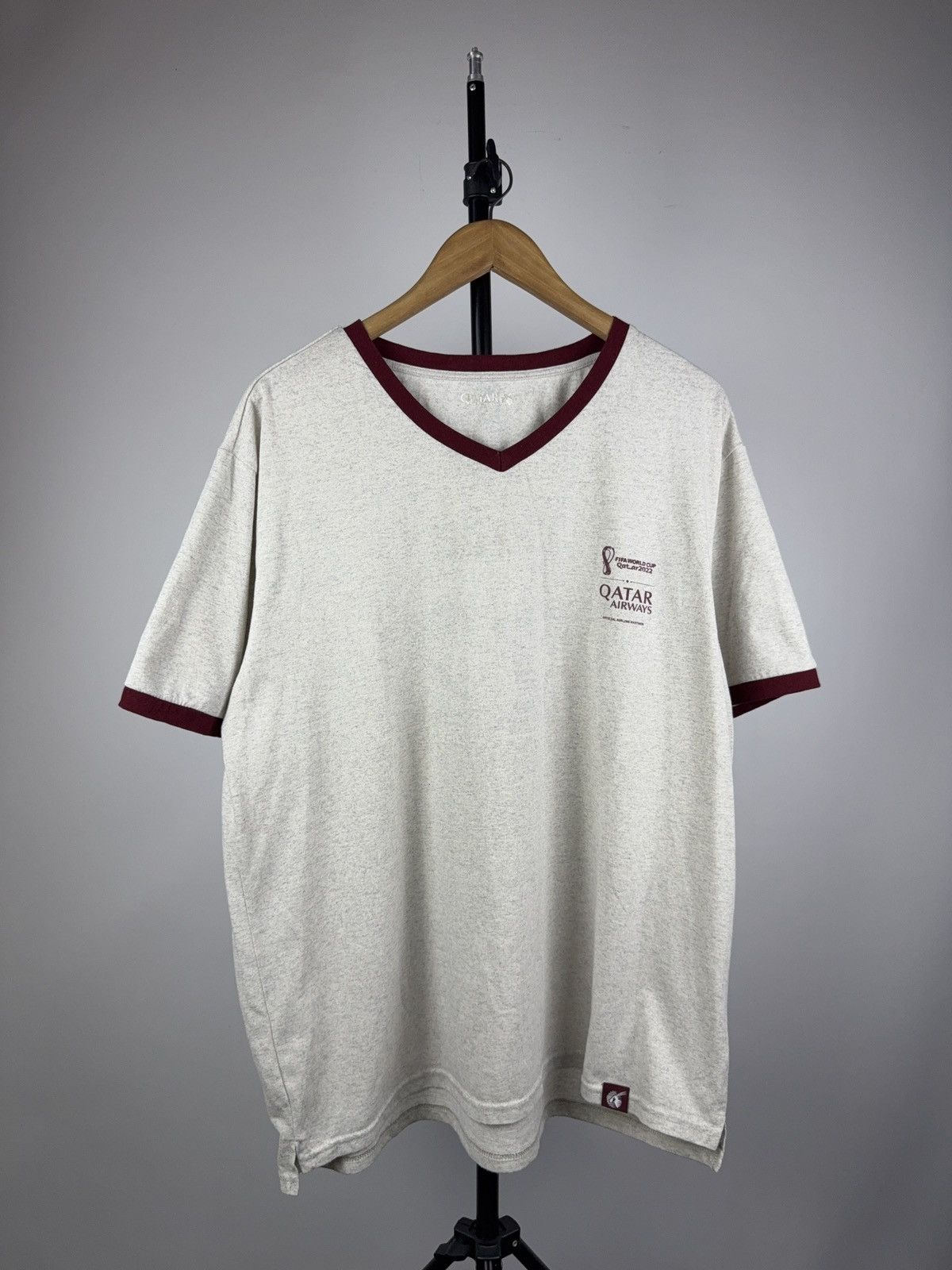 Vintage FIFA World Cup 2022 QATAR Airways Official Tee Shirt Size US L / EU 52-54 / 3 - 1 Thumbnail