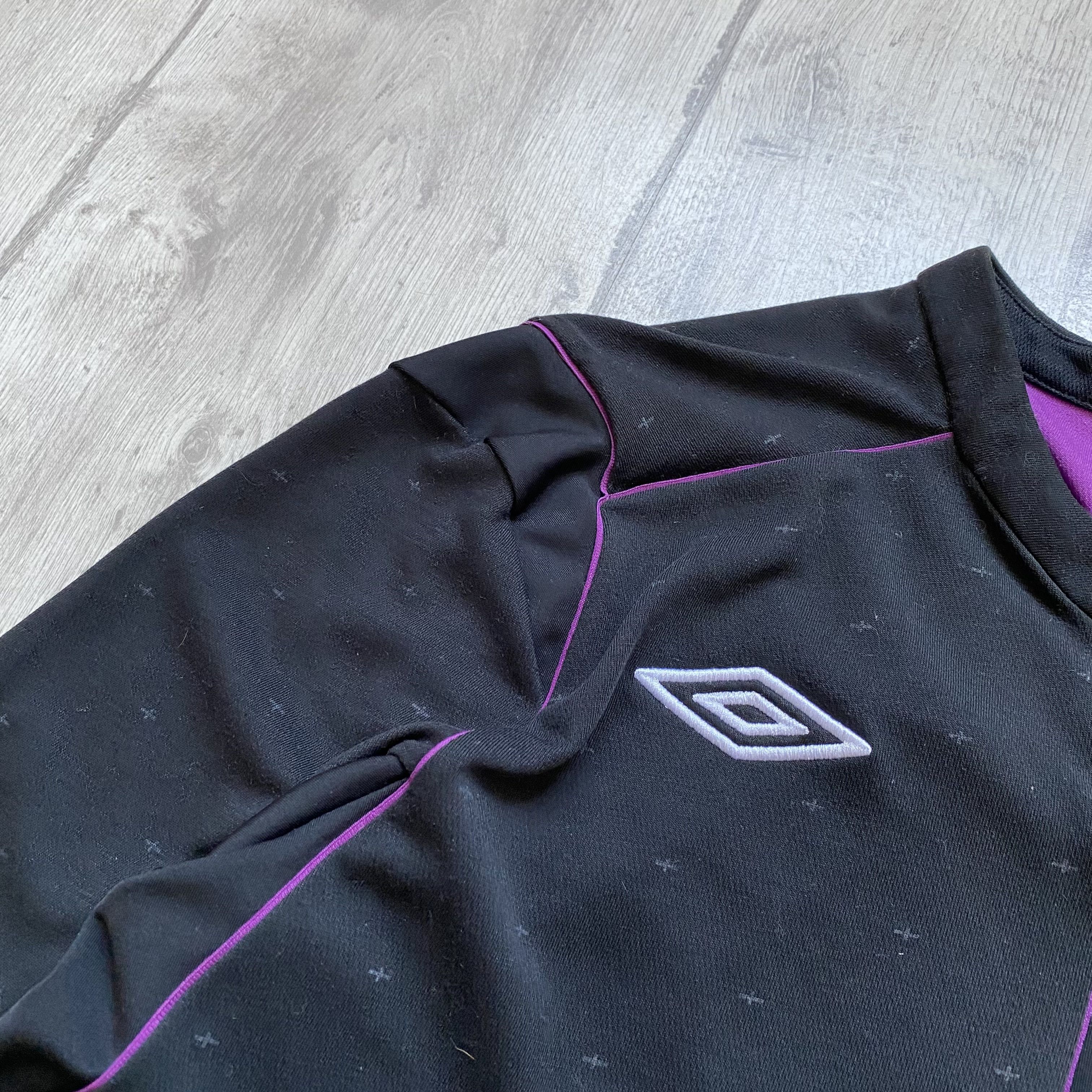 Umbro ⚽️ Vintage Umbro England union soccer jersey long sleeve Y2K Size US M / EU 48-50 / 2 - 4 Thumbnail