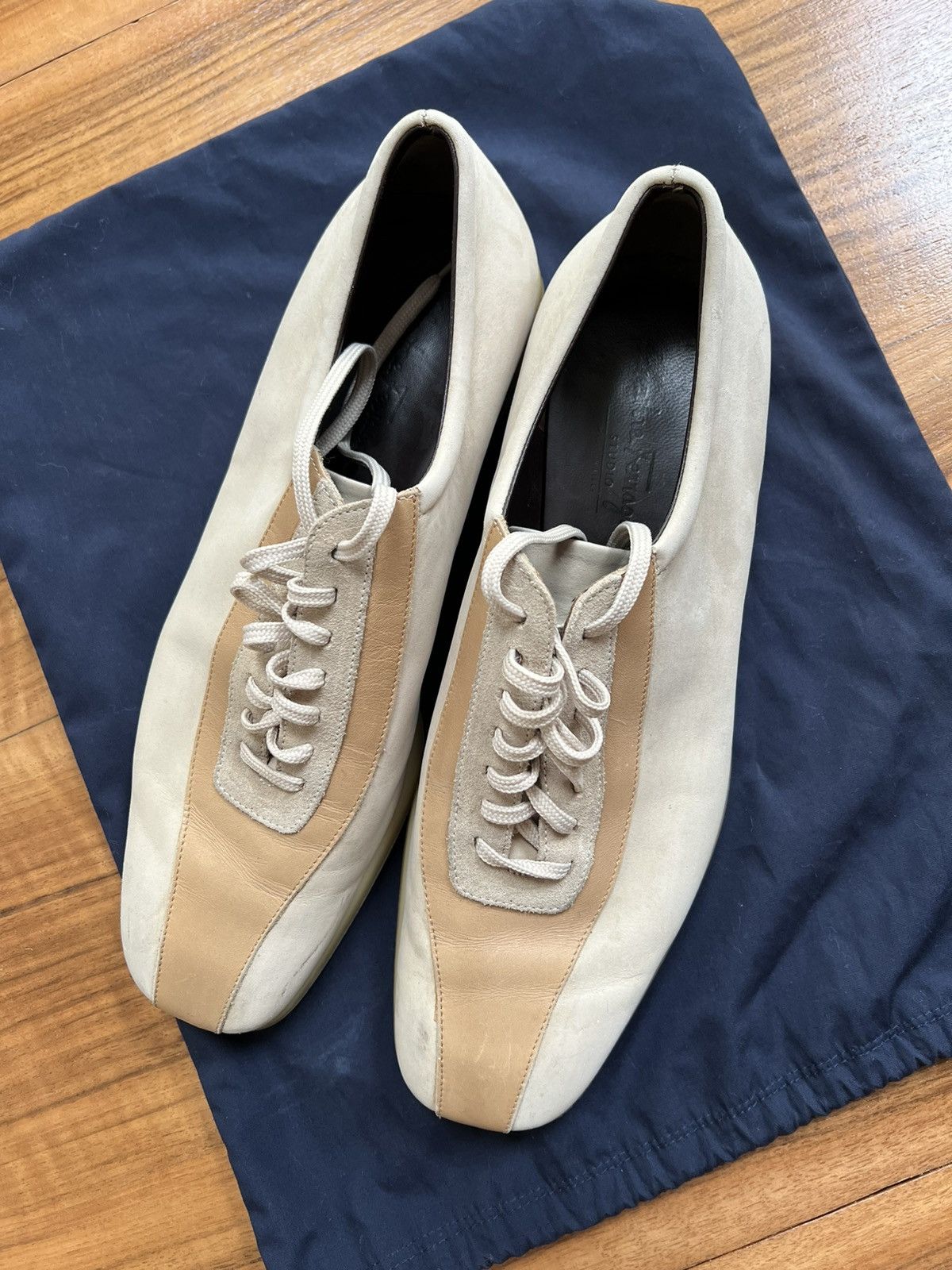 Salvatore Ferragamo Beige suede men’s Salvatore Ferragamo shoes / loafers Size US 10 / EU 43 - 3 Thumbnail