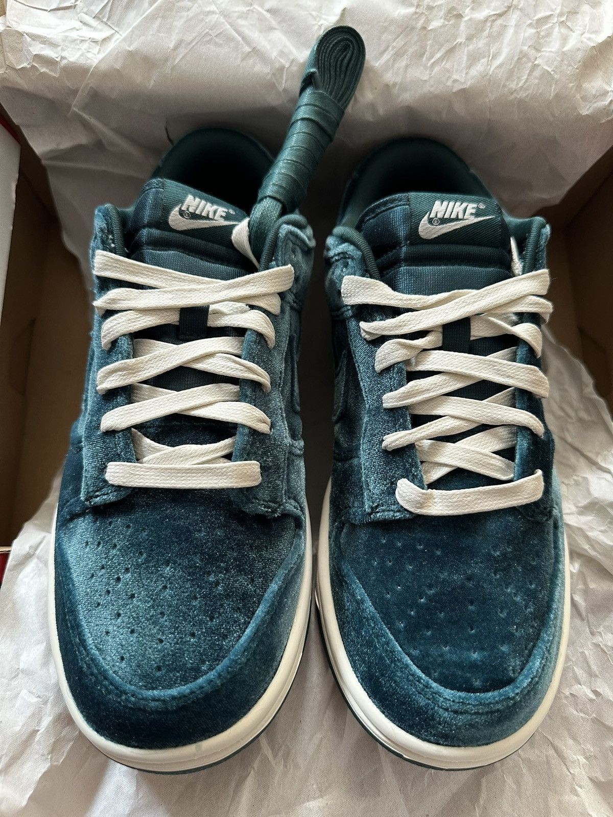 Nike Nike Dunk Low Velvet Teal Size US 7 / EU 40 - 2 Thumbnail