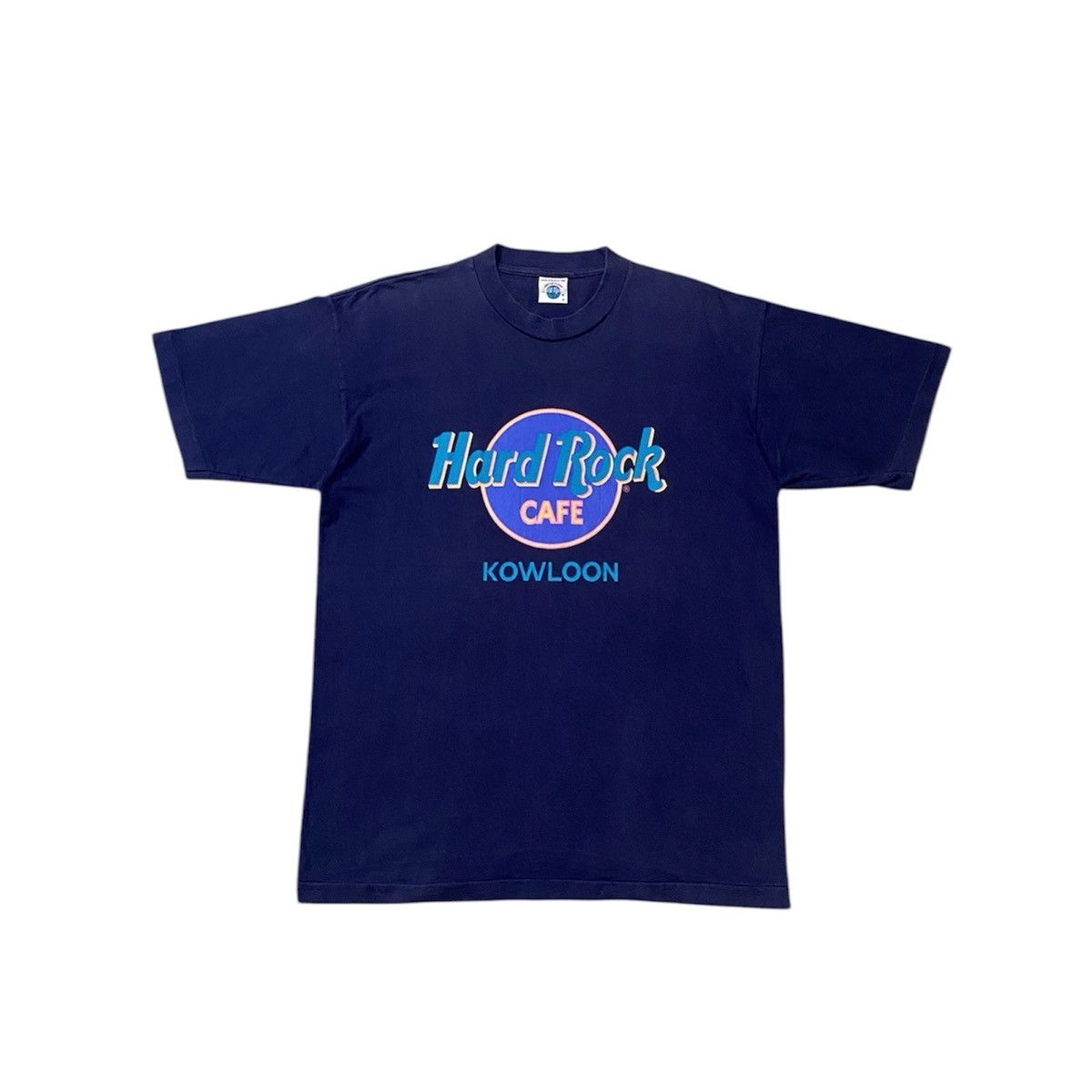 Hard Rock Cafe Vintage Hard Rock Kowloon tshirt Size US L / EU 52-54 / 3 - 1 Thumbnail