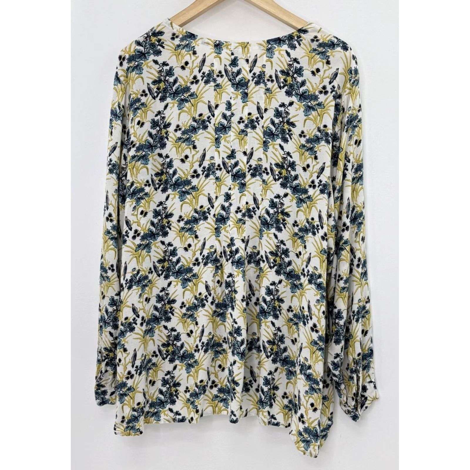 J. Jill J.Jill Blouse Womens Plus 3x Blue Yellow Floral Button Front Long Sleeve Rayon Size XXL / US 16-18 / IT 52-54 - 2 Thumbnail